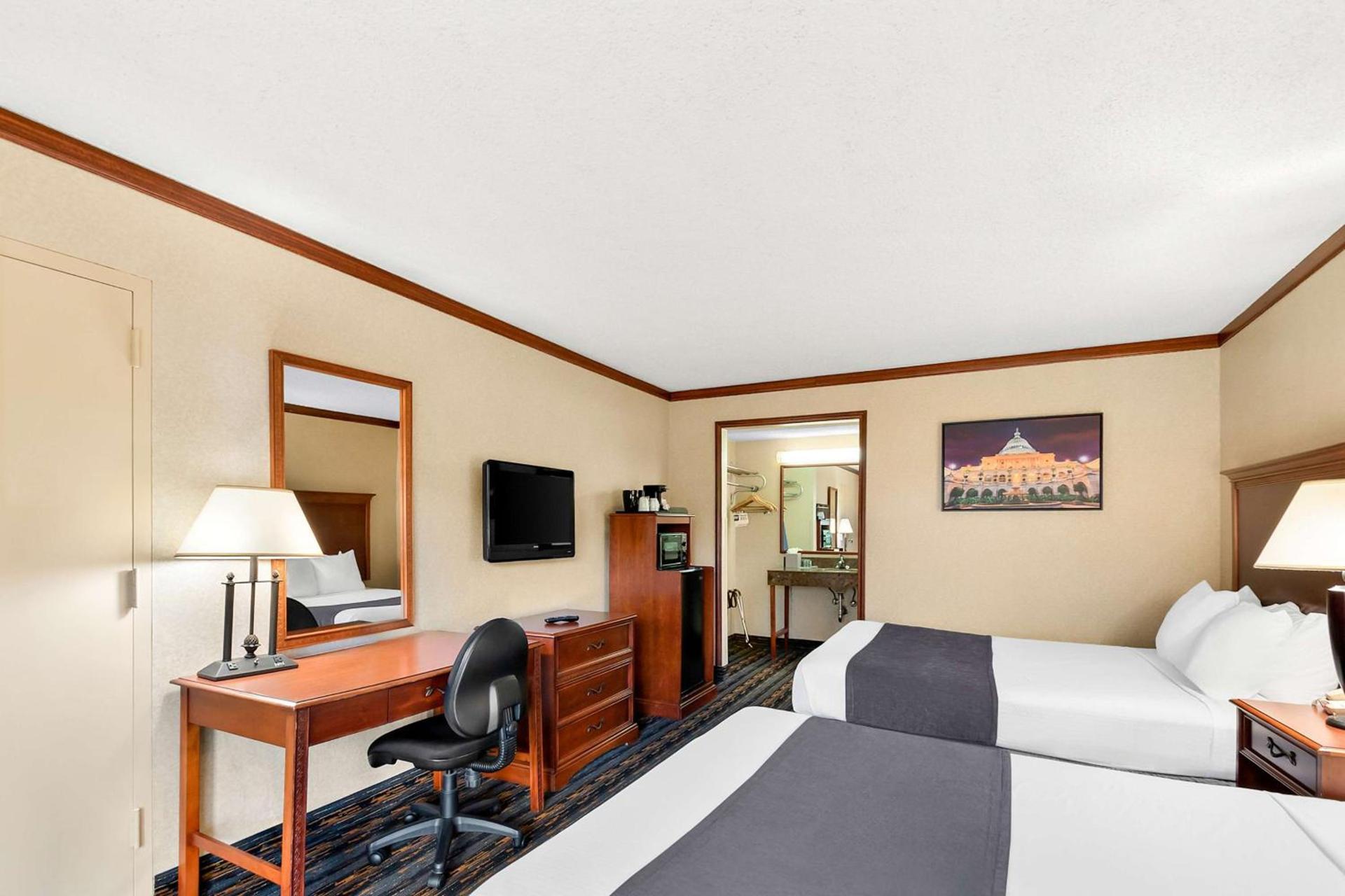 Best Western Fairfax City photo 17