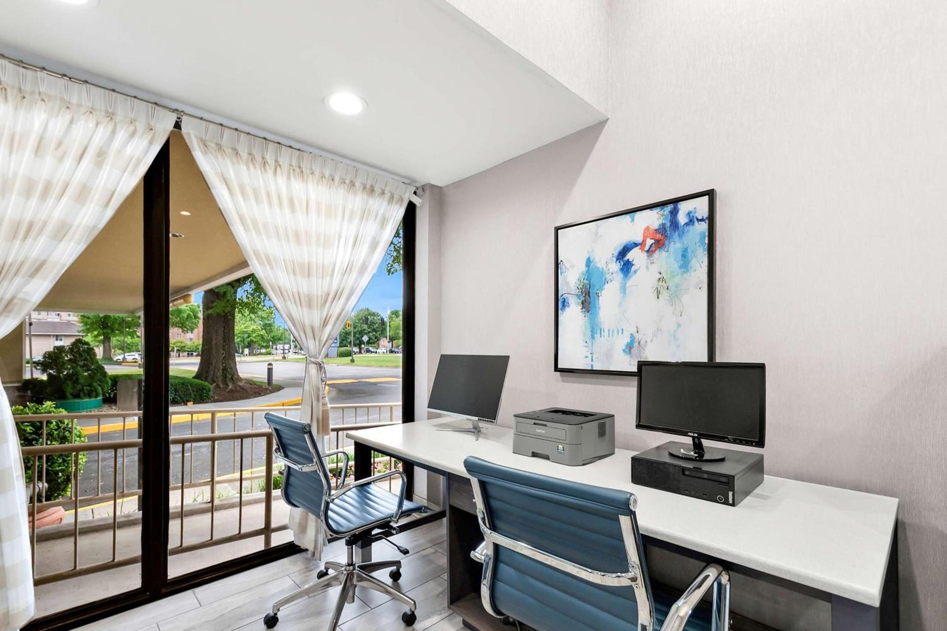 Best Western Fairfax City photo 22