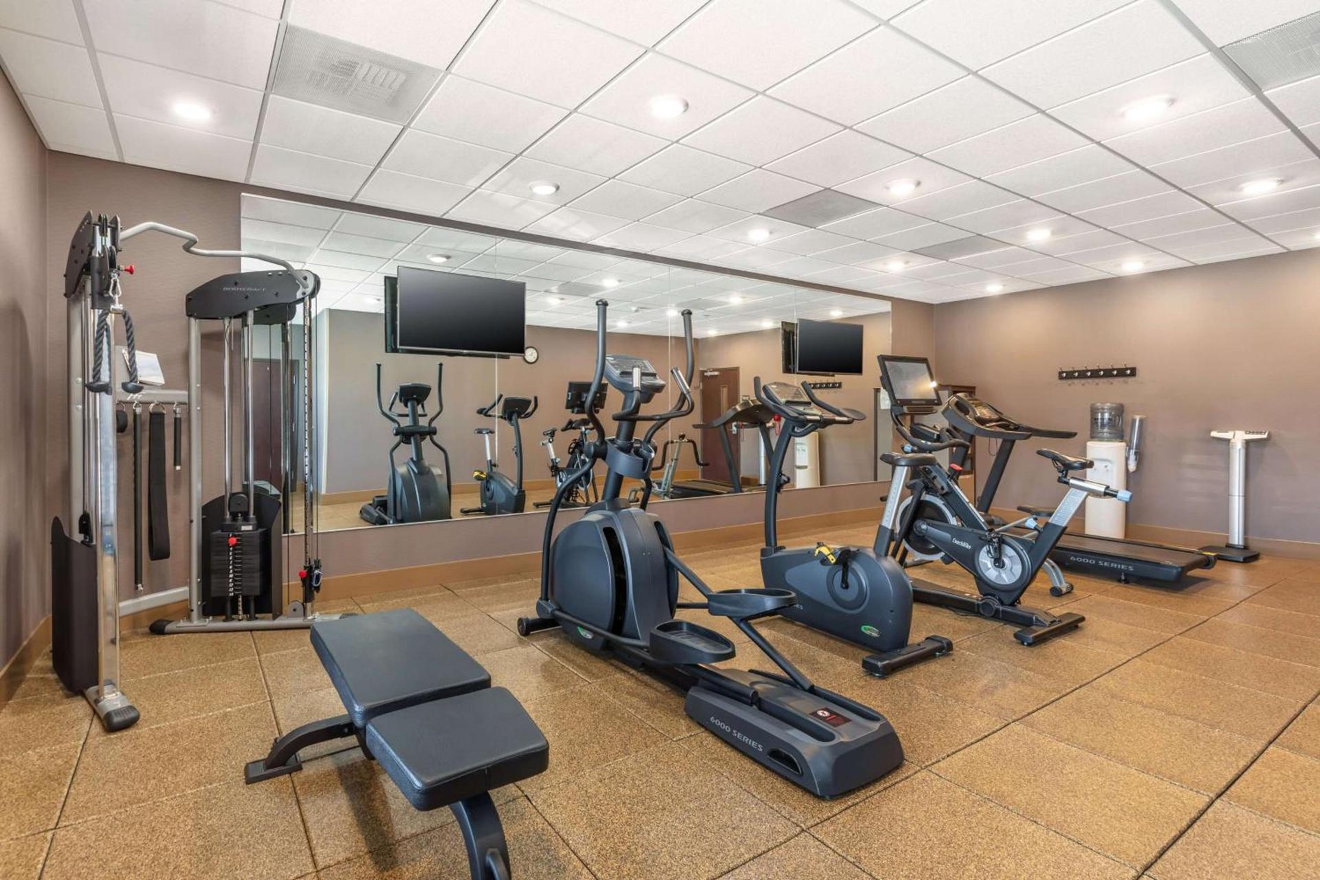 Best Western PLUS Casper Inn & Suites photo 9