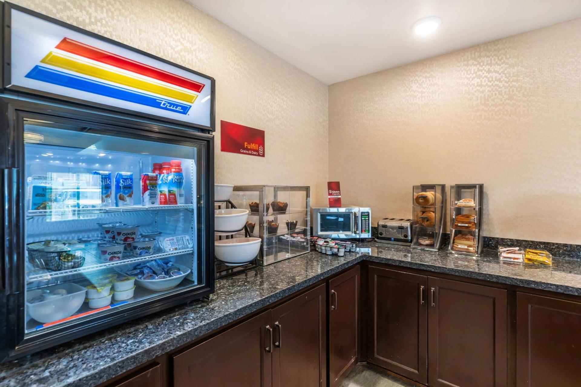 Best Western PLUS Casper Inn & Suites photo 24