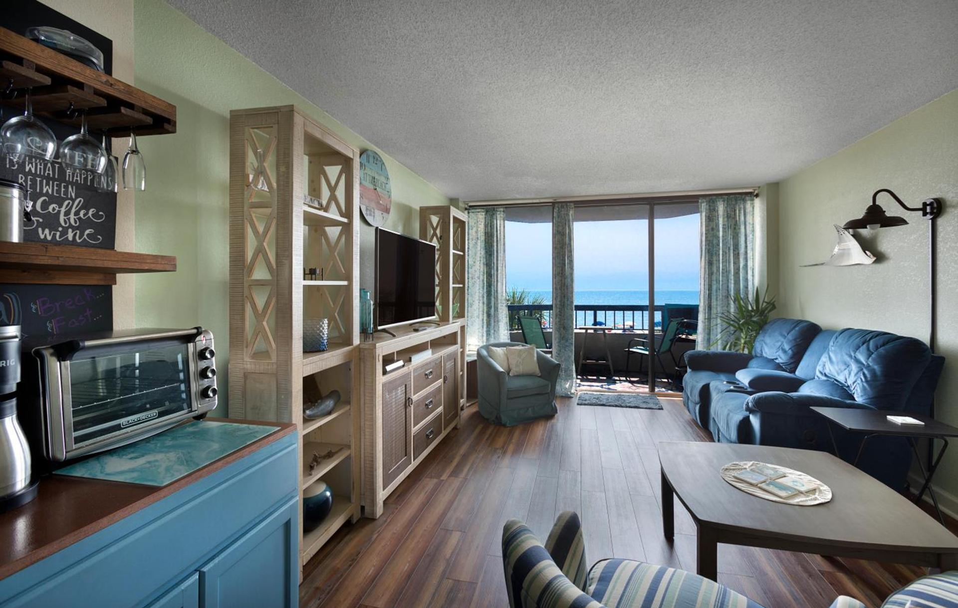 Compass Cove photo 18