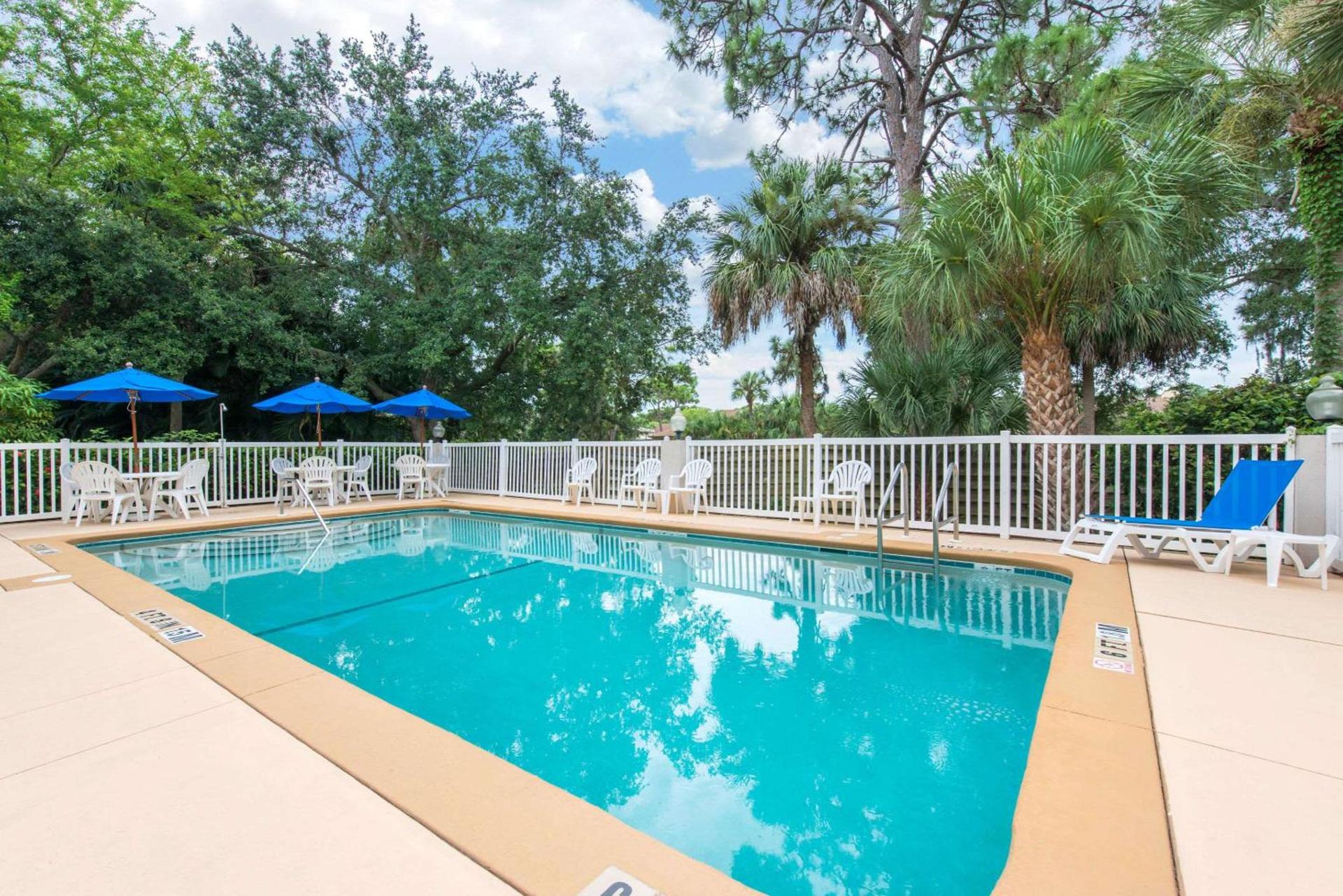 Sleep Inn Sarasota North photo 10