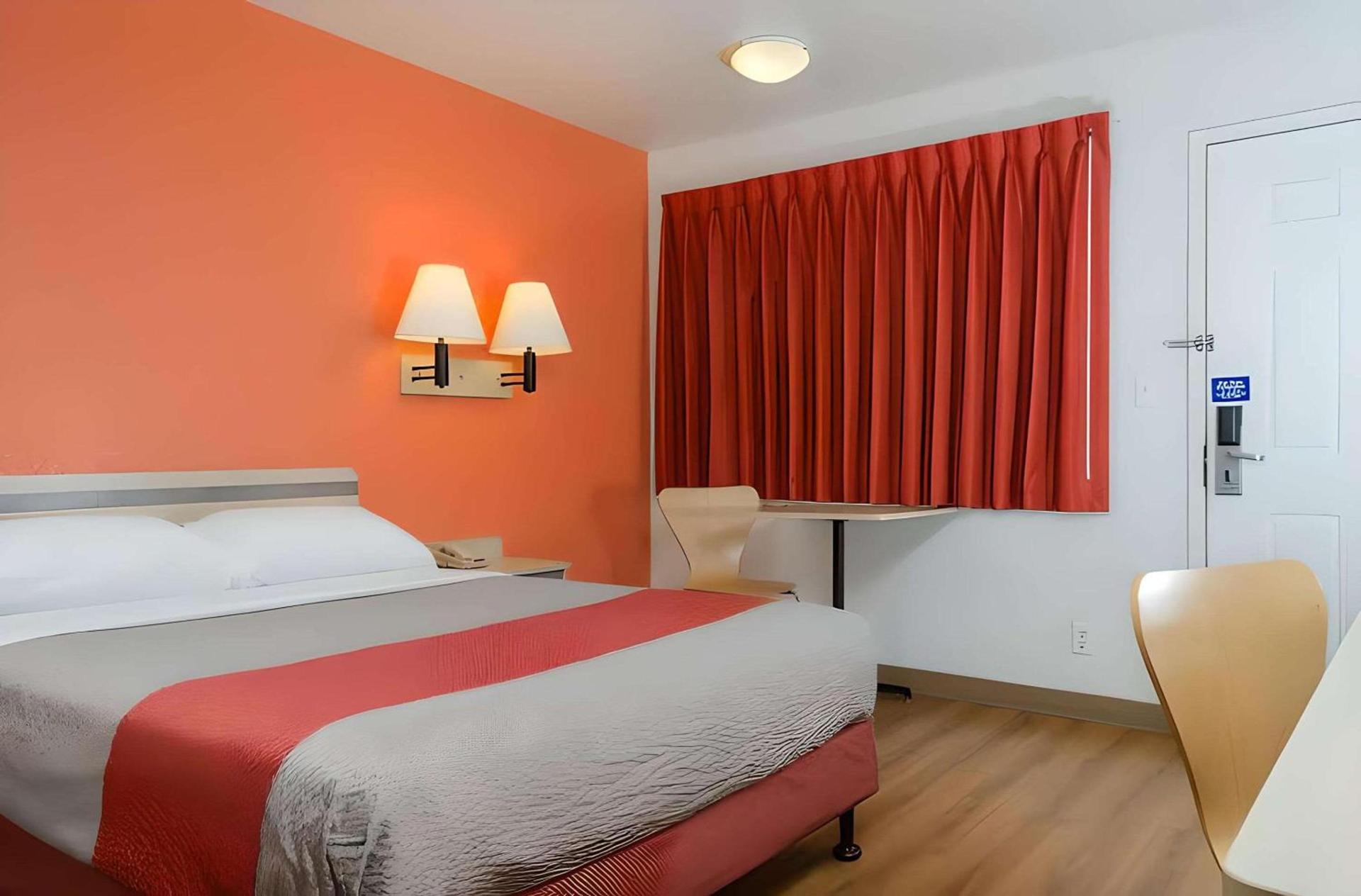 Park Inn by Radisson, Turlock photo 5