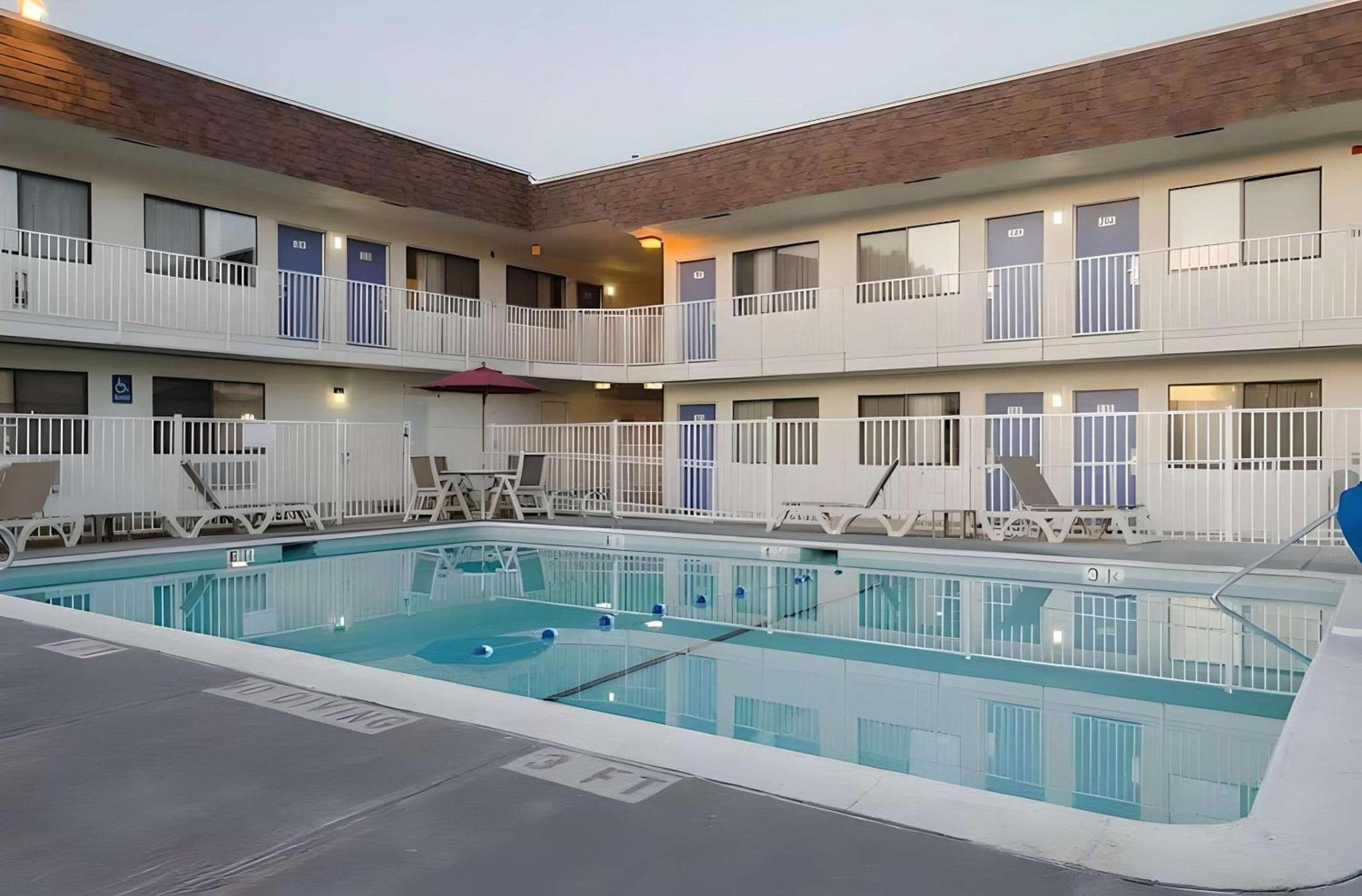 Park Inn by Radisson, Turlock photo 13