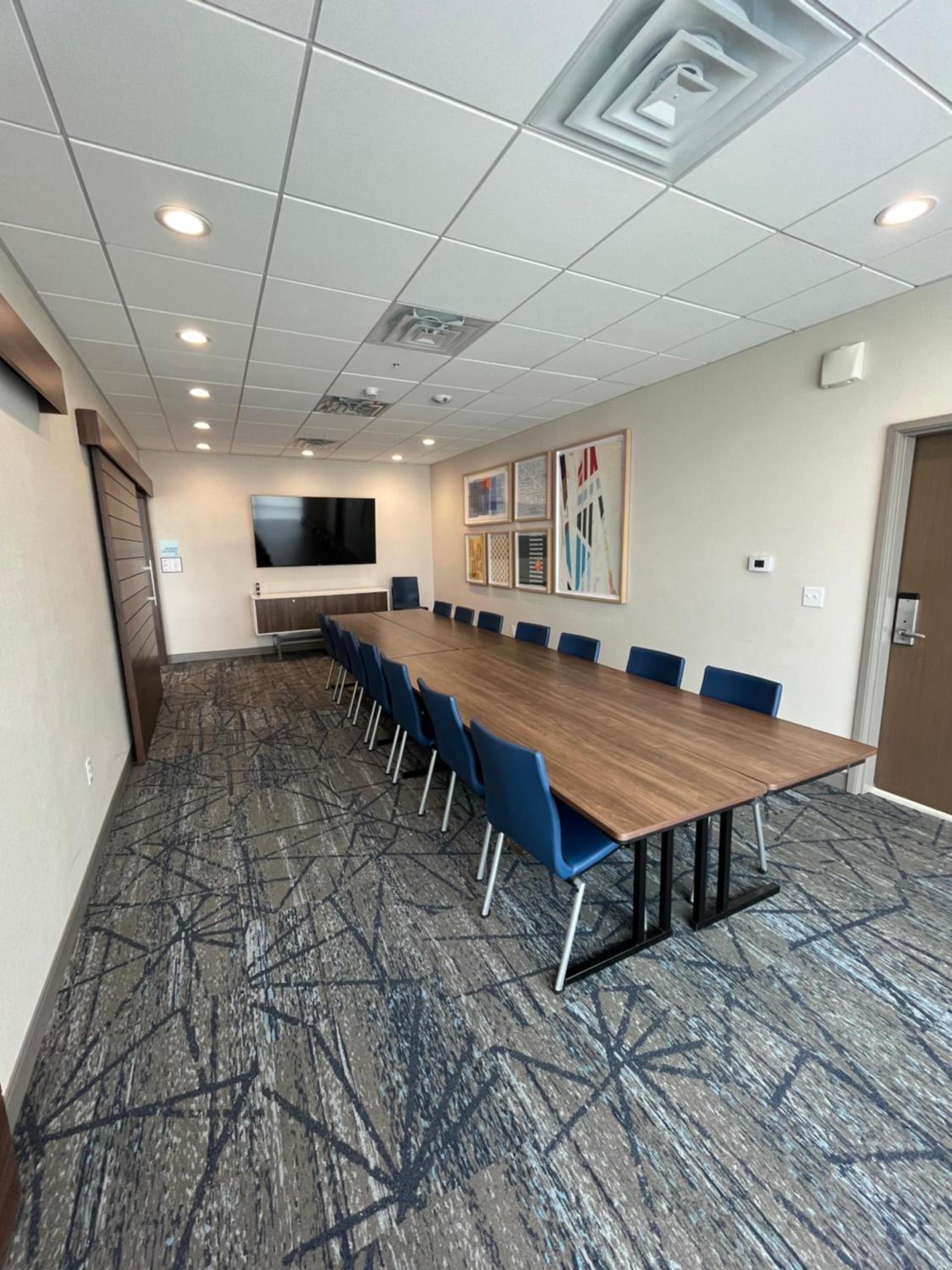Holiday Inn Express & Suites Oscoda by IHG photo 8