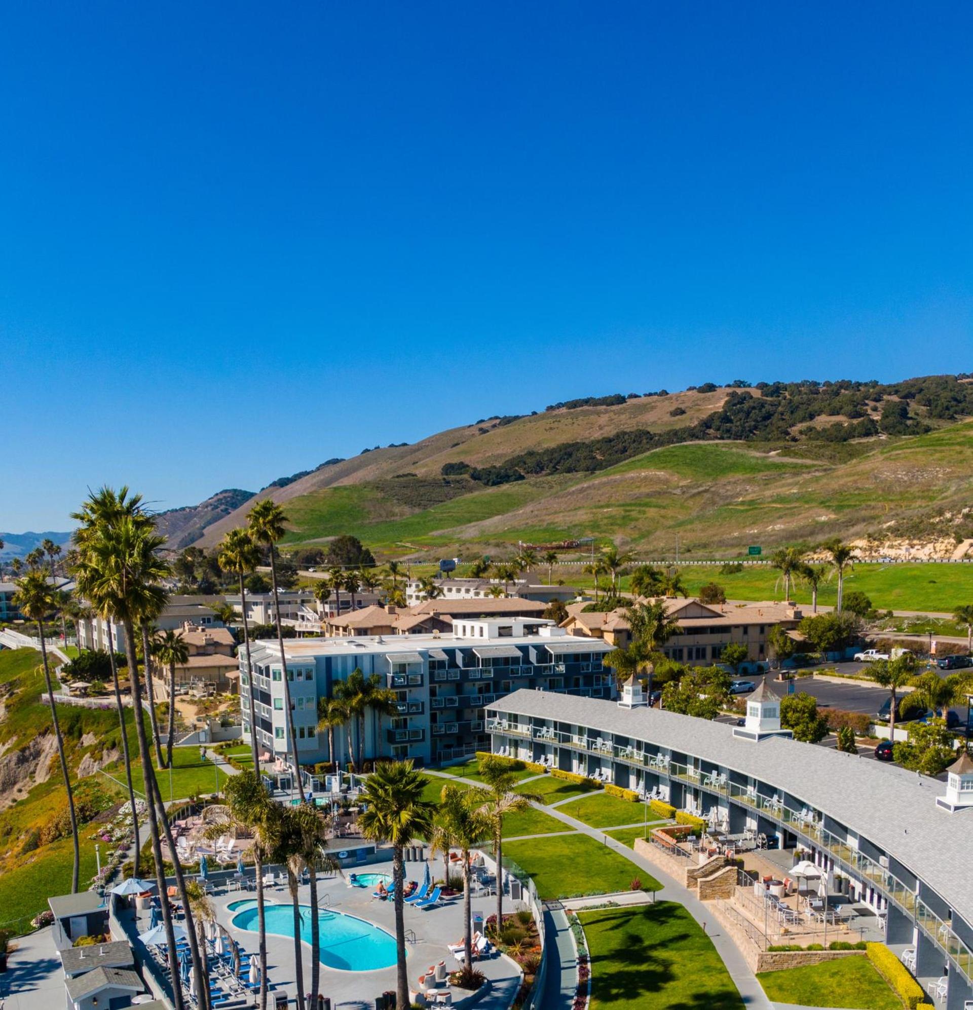 SeaCrest Oceanfront Hotel photo 4
