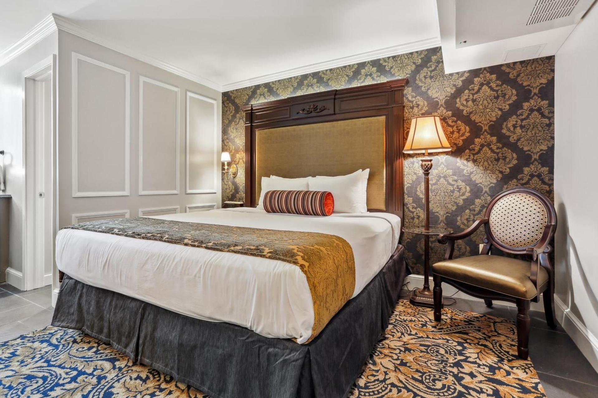 Place D'Armes Hotel photo 28