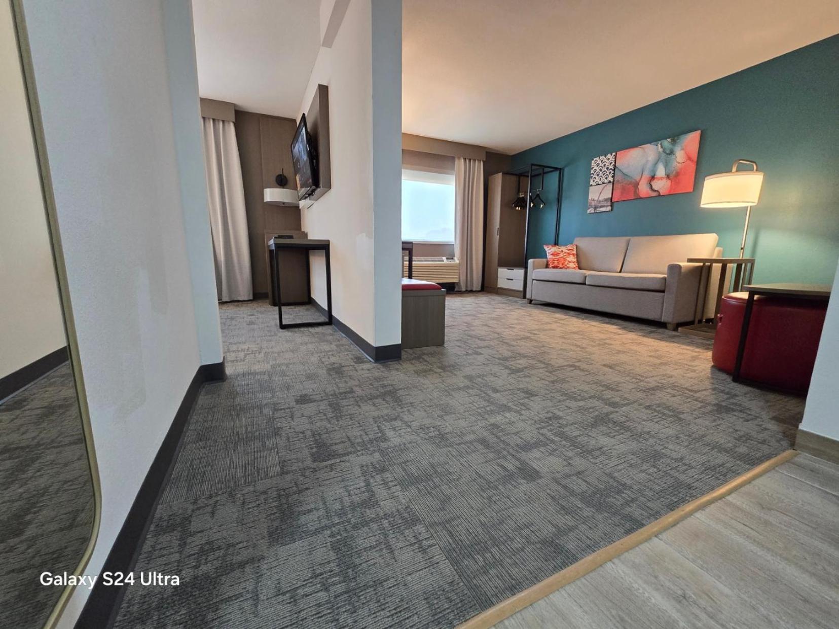Comfort Inn & Suites Mason City - Clear Lake photo 52