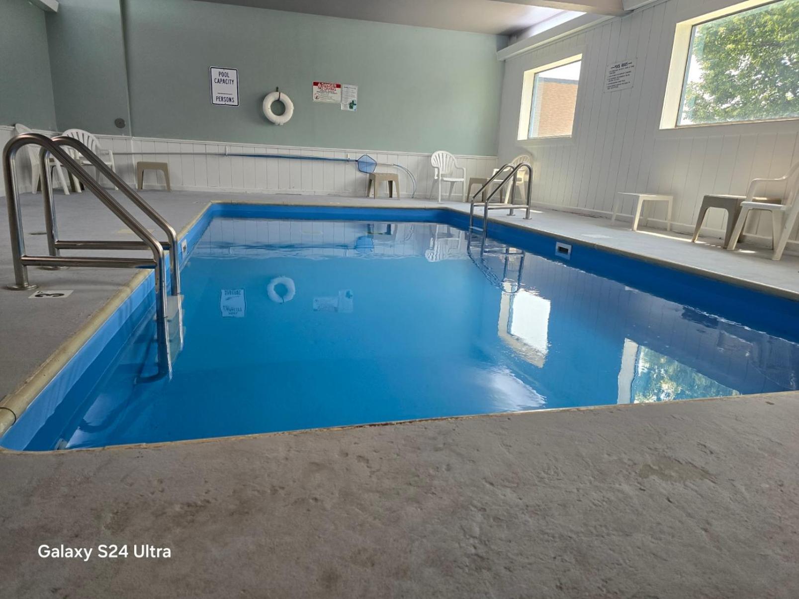 Comfort Inn & Suites Mason City - Clear Lake photo 58