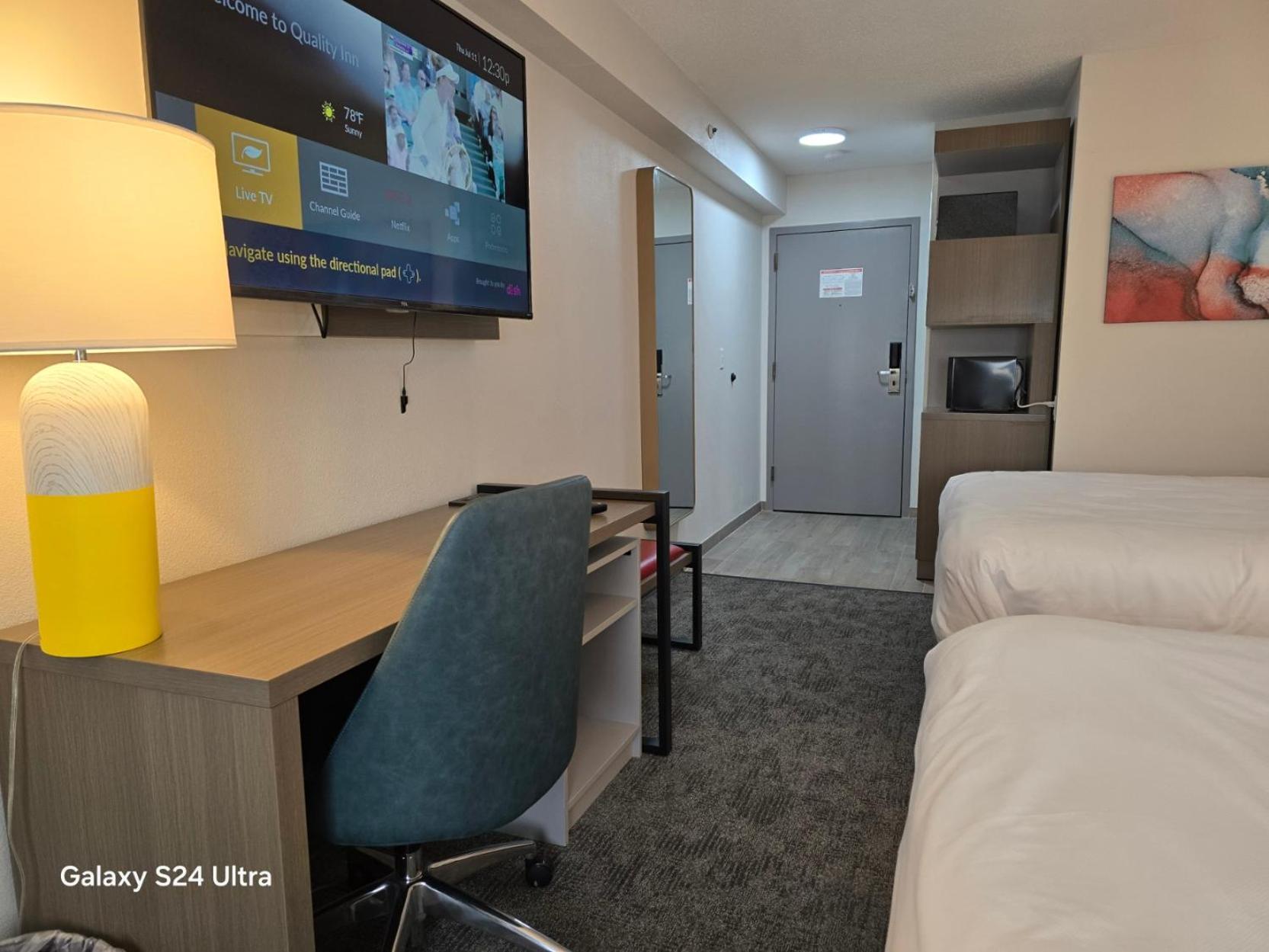 Comfort Inn & Suites Mason City - Clear Lake photo 68