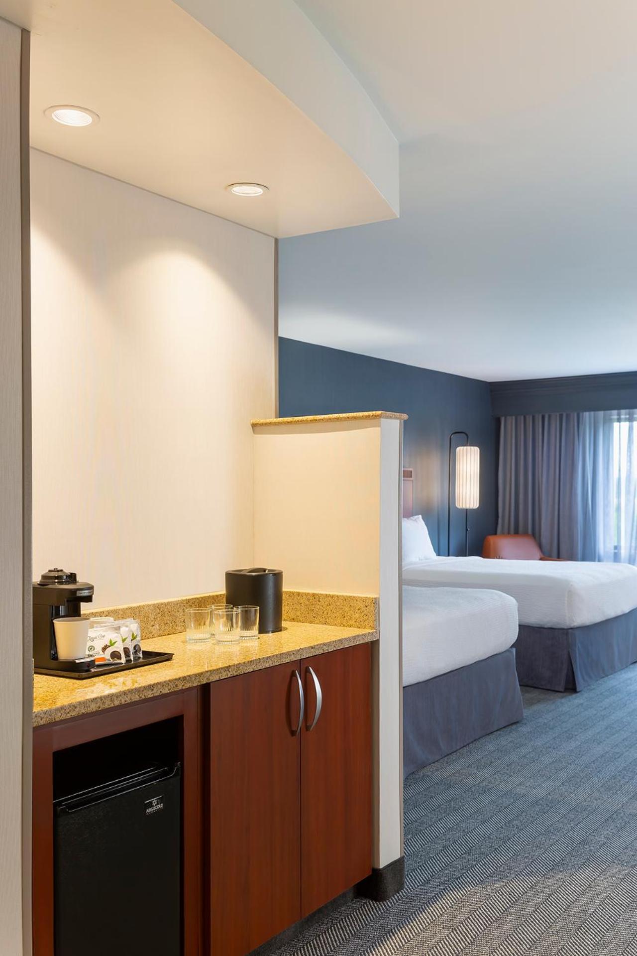 Courtyard by Marriott Madison West / Middleton photo 7