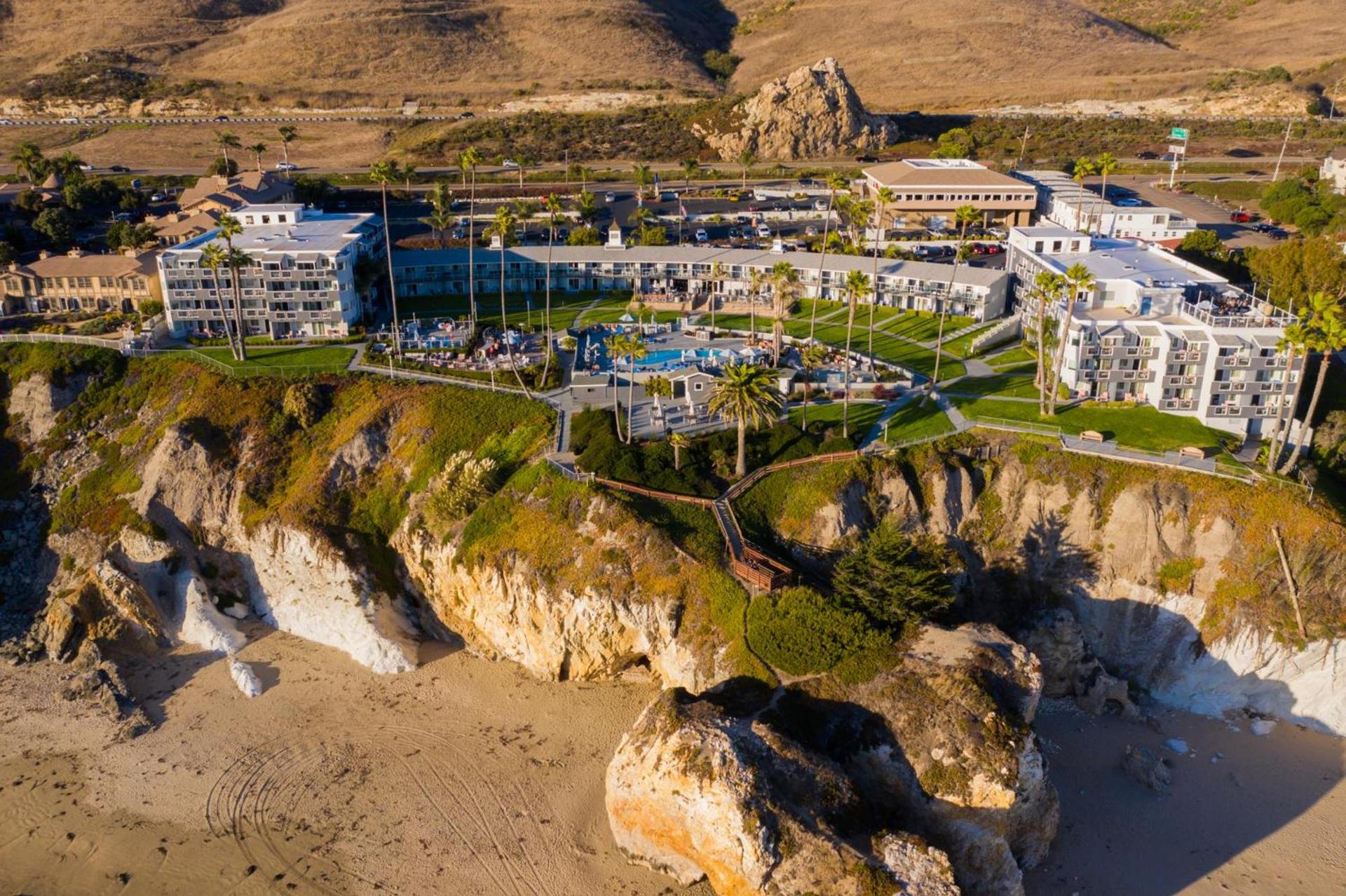 SeaCrest Oceanfront Hotel photo 52