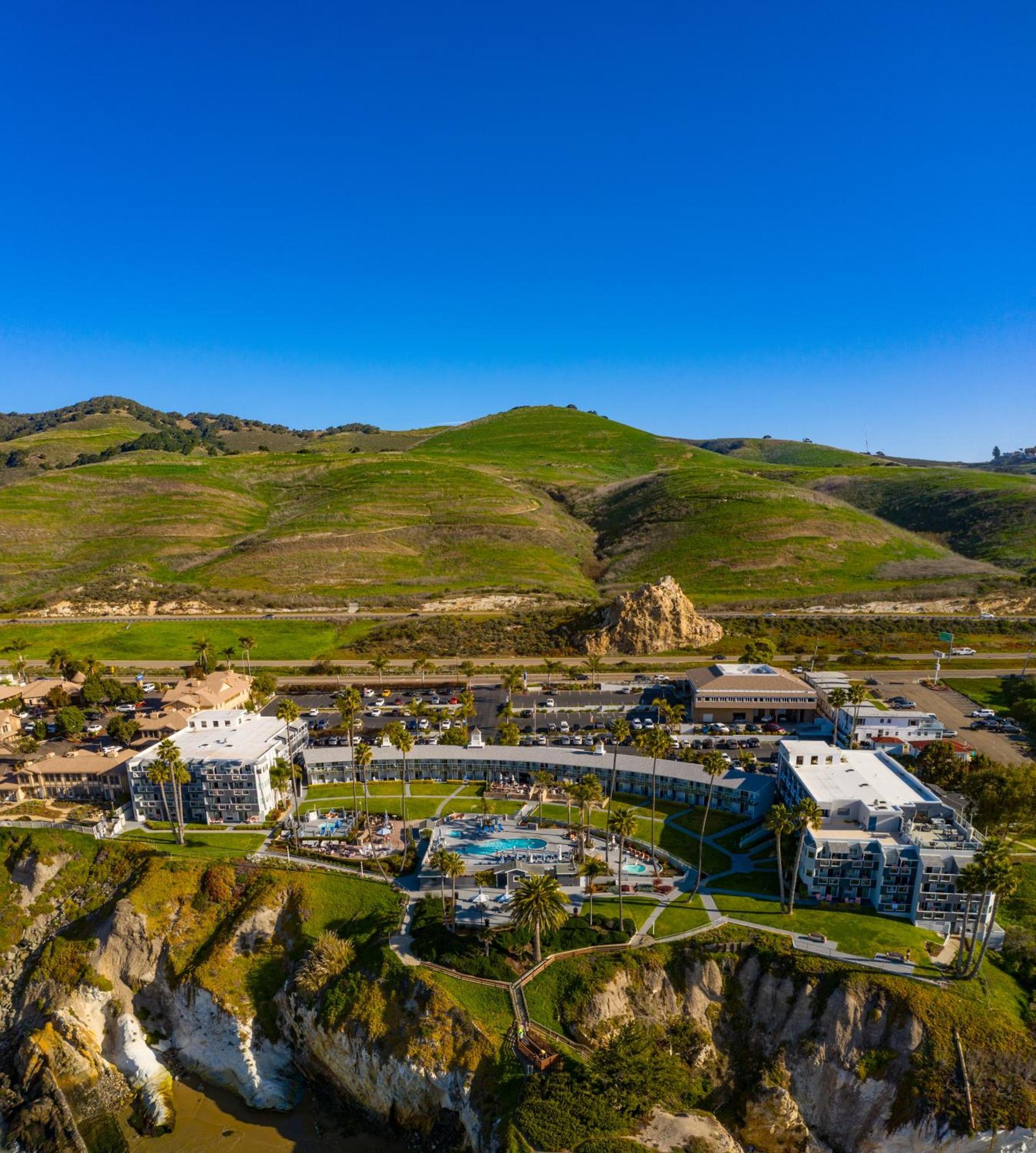 SeaCrest Oceanfront Hotel photo 65