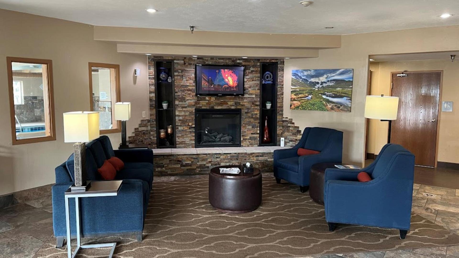 Comfort Inn & Suites Gunnison-Crested Butte photo 75