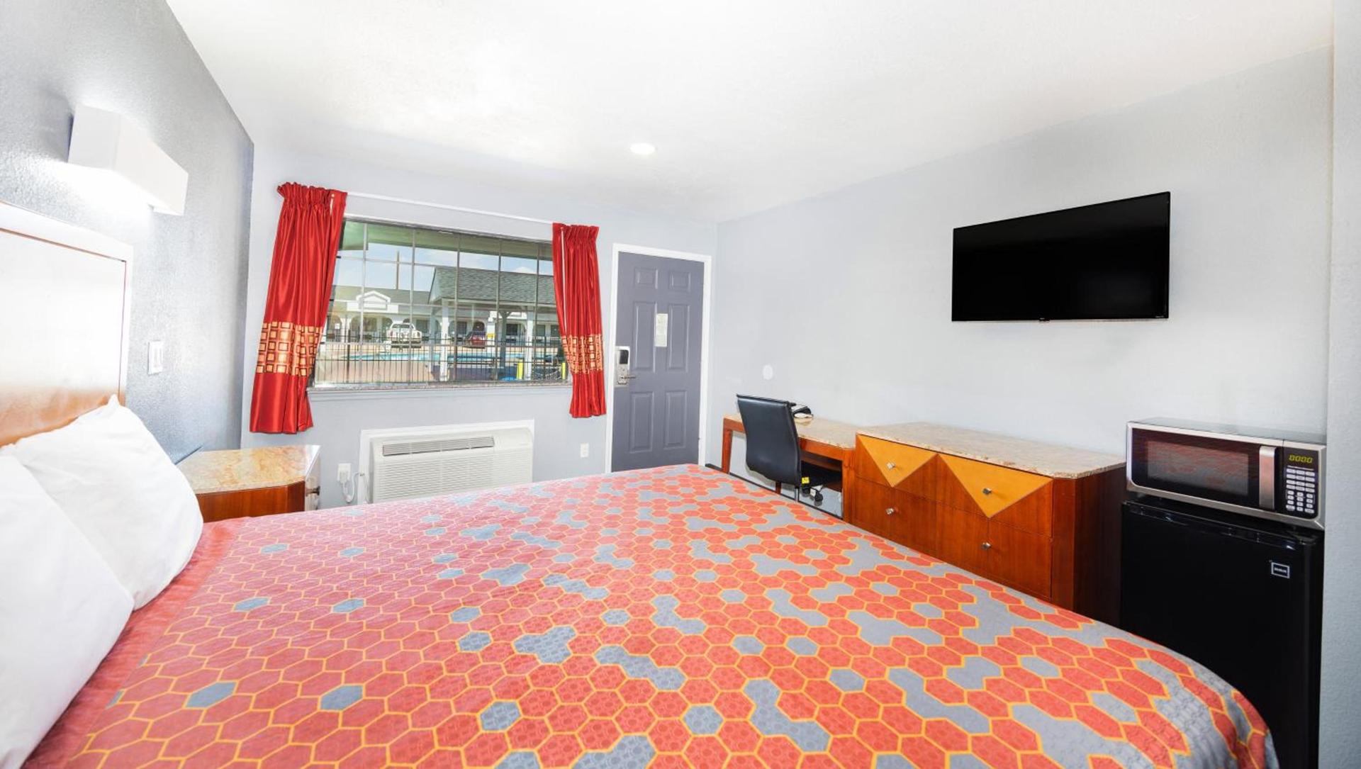 Executive Inn Hondo photo 8