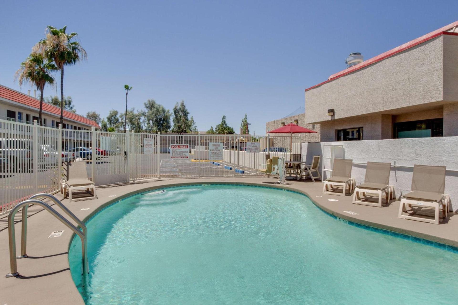Motel 6-Tempe, AZ - Broadway - ASU photo 3