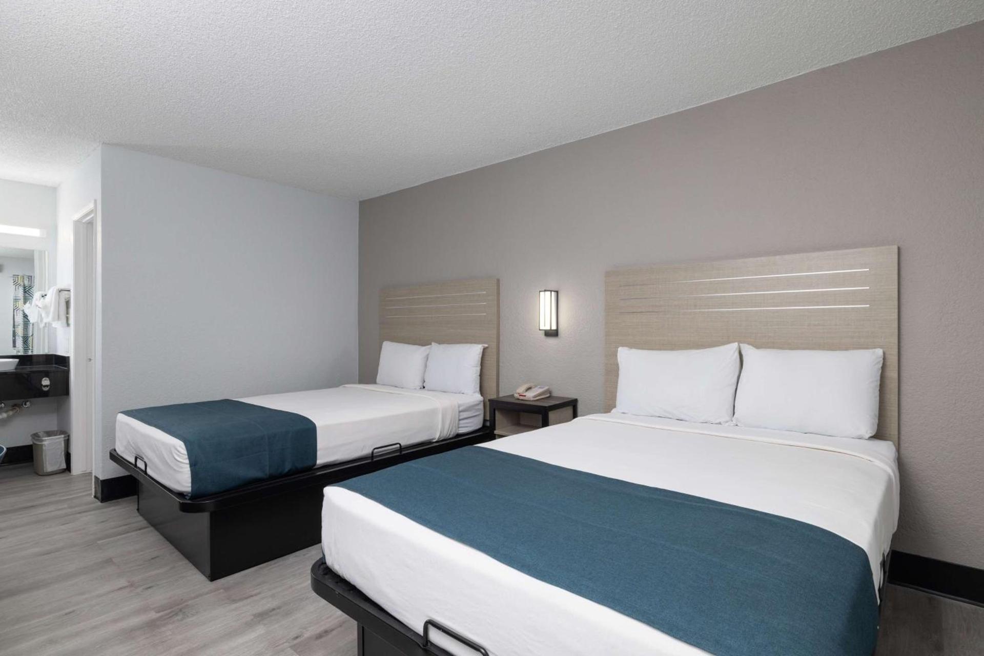 Motel 6-Tempe, AZ - Broadway - ASU photo 10
