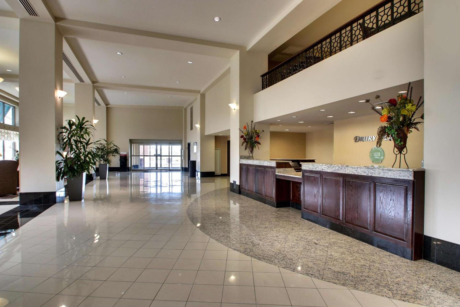 Drury Plaza Hotel Broadview Wichita photo 10