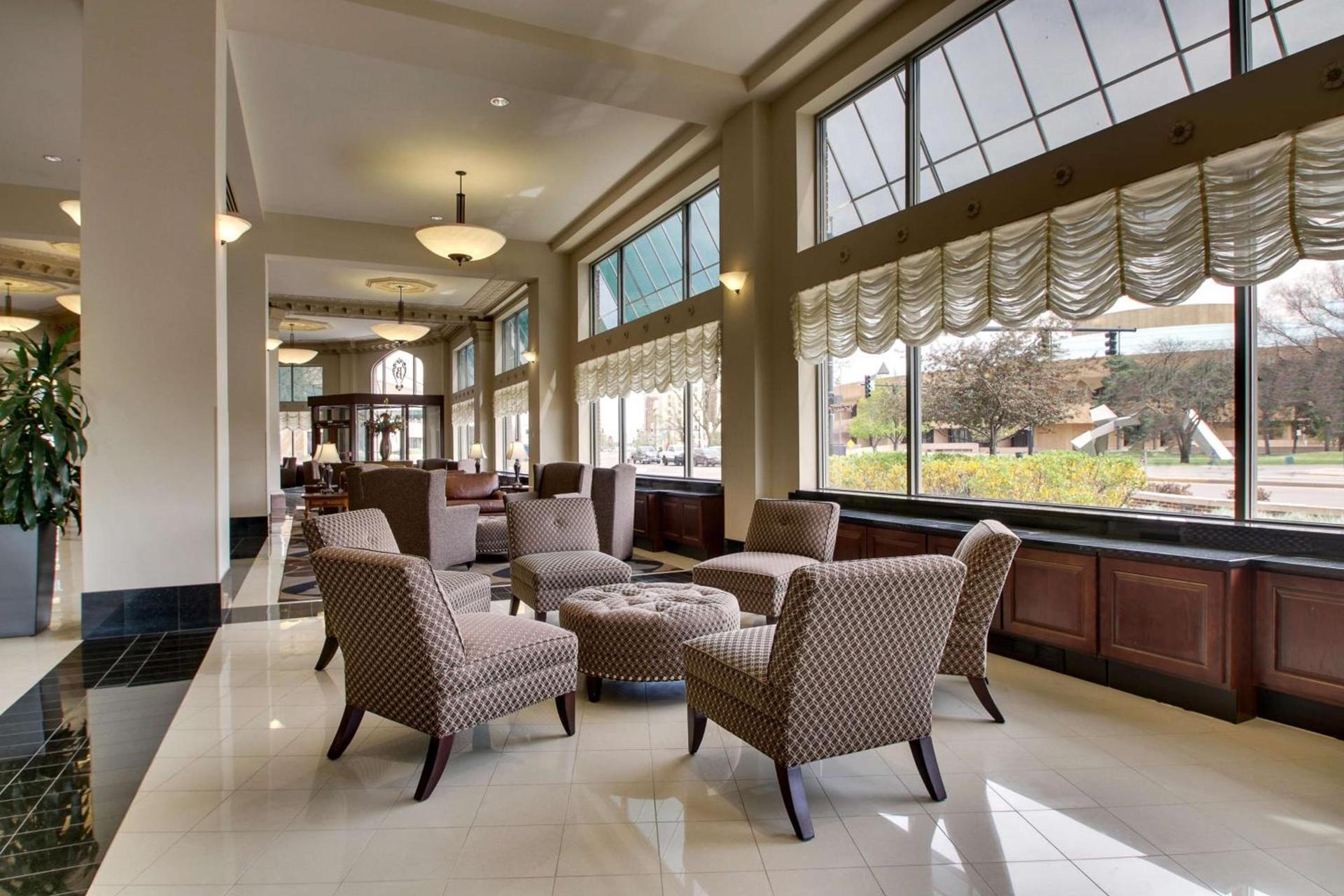 Drury Plaza Hotel Broadview Wichita photo 12