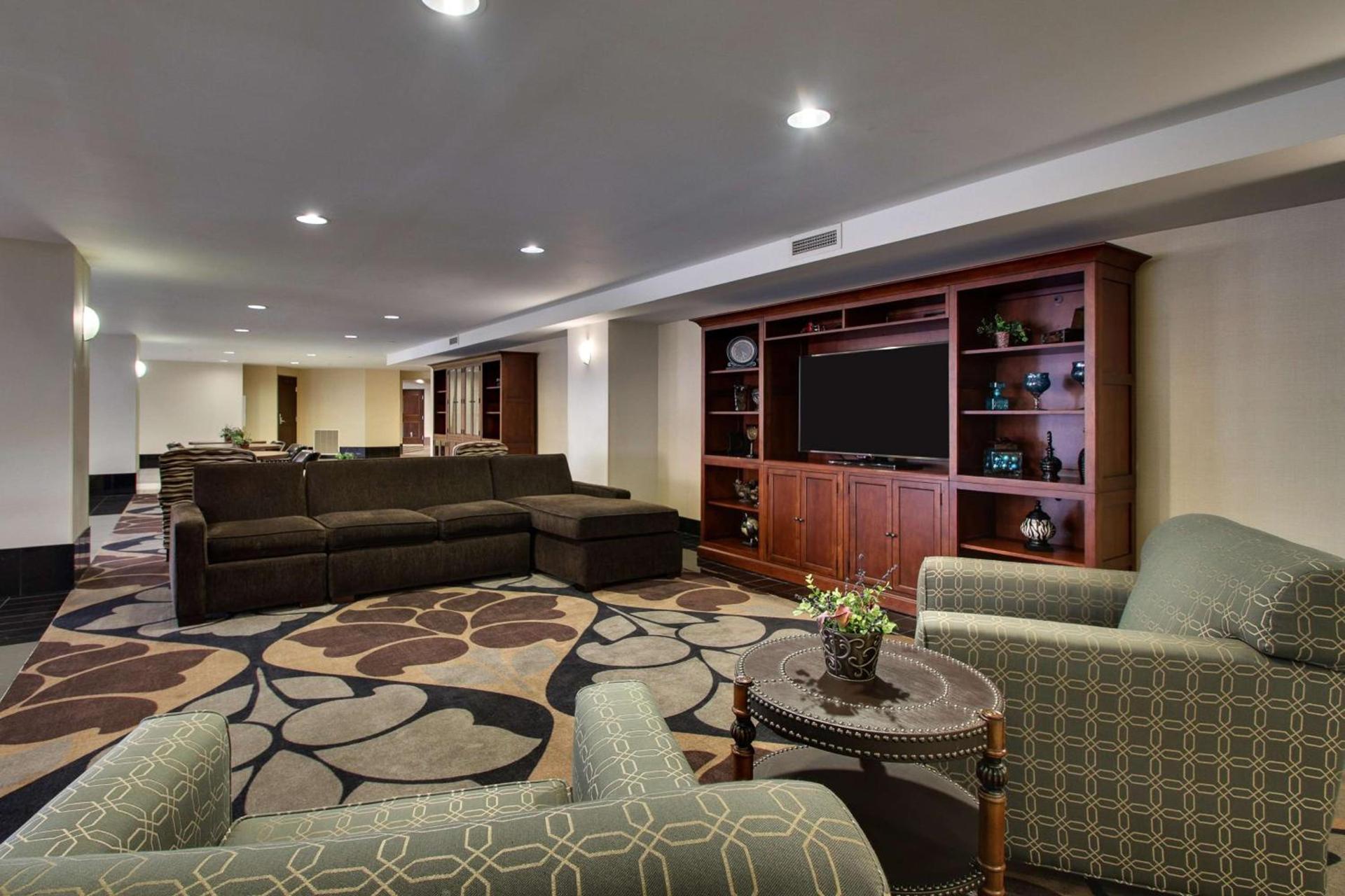 Drury Plaza Hotel Broadview Wichita photo 15