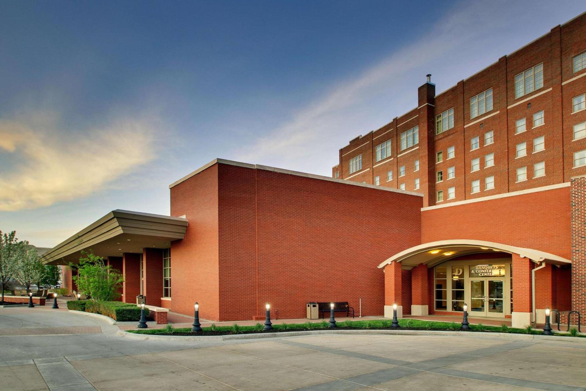 Drury Plaza Hotel Broadview Wichita photo 65