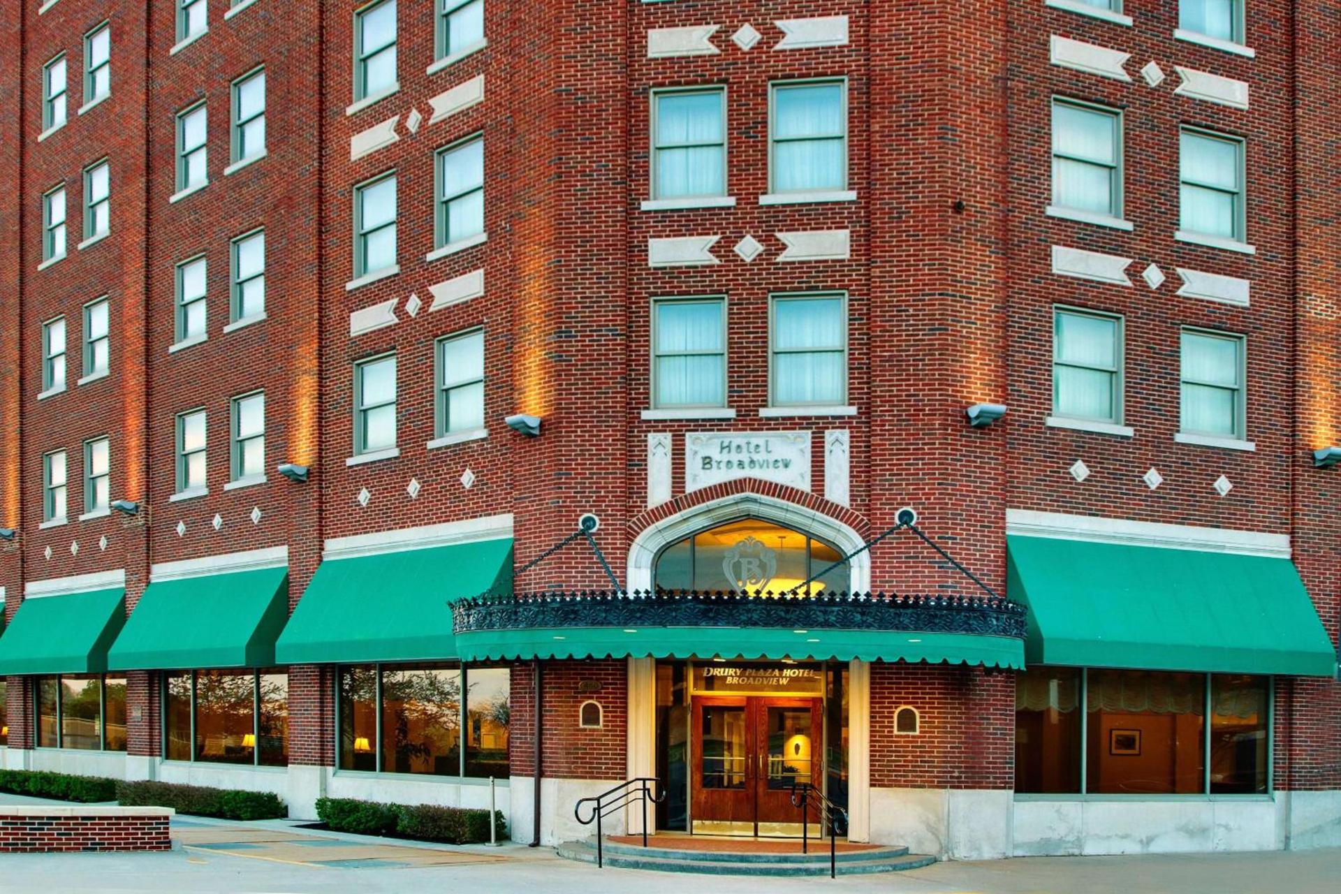 Drury Plaza Hotel Broadview Wichita photo 66
