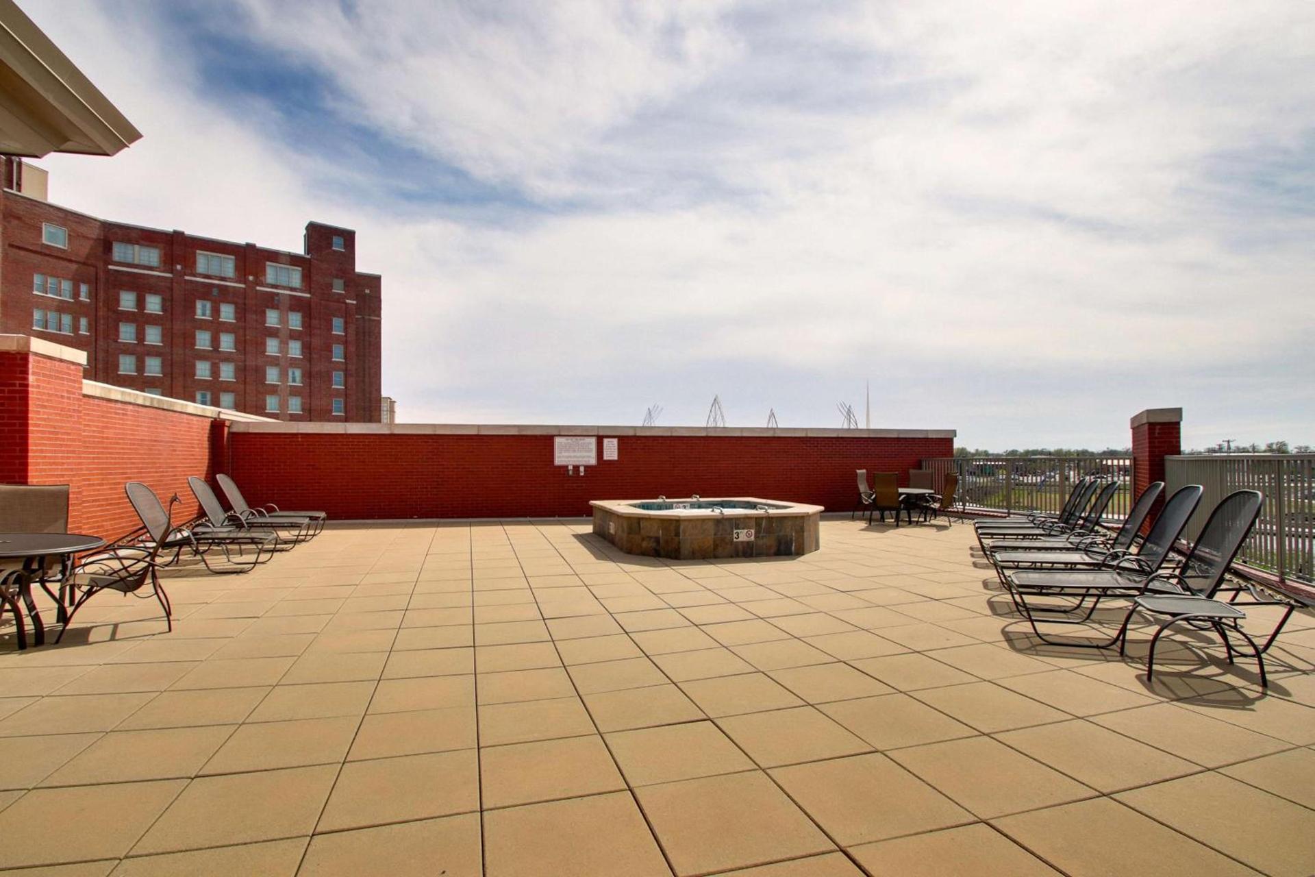 Drury Plaza Hotel Broadview Wichita photo 76