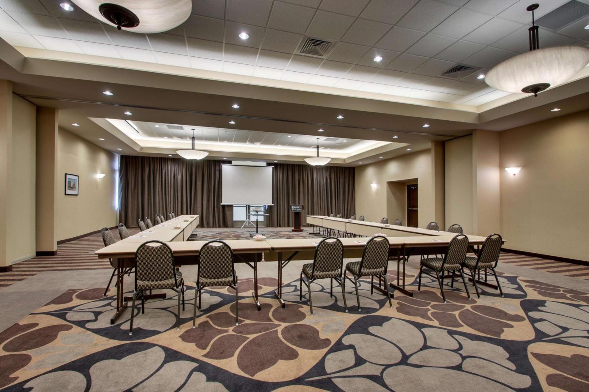 Drury Plaza Hotel Broadview Wichita photo 83