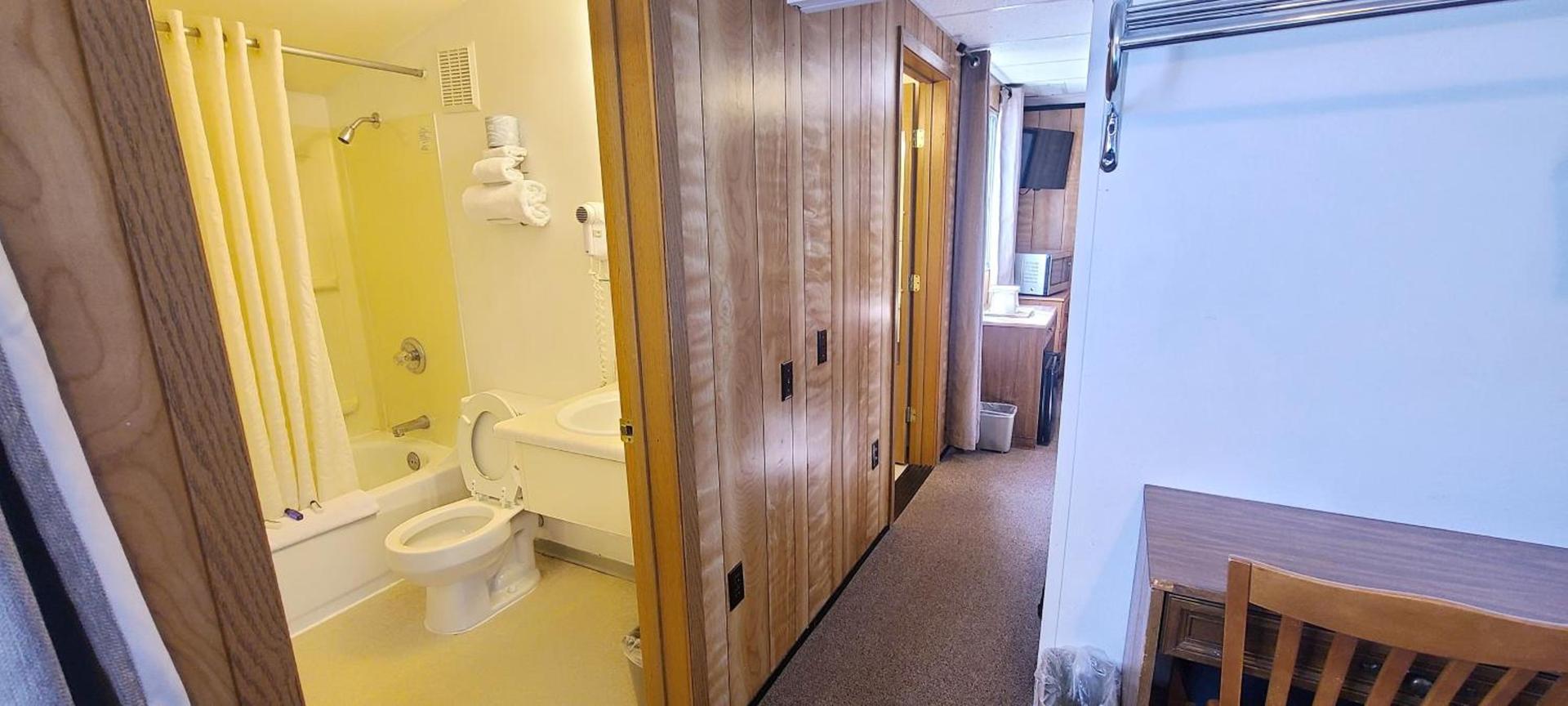 Keystone Hotel photo 30