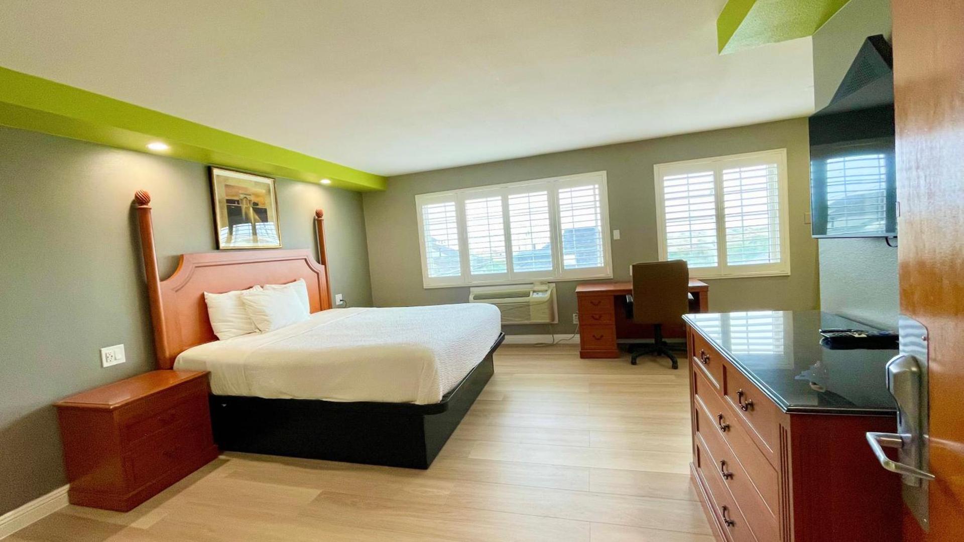 The SeaScape Inn photo 28