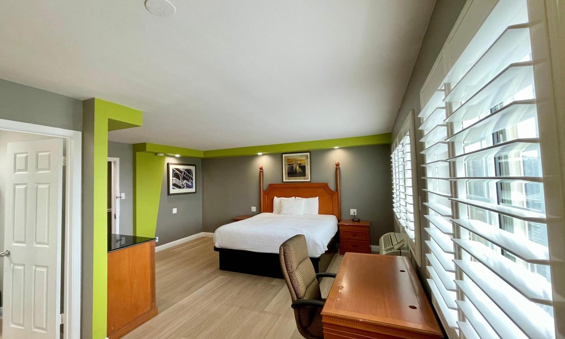 The SeaScape Inn photo 25
