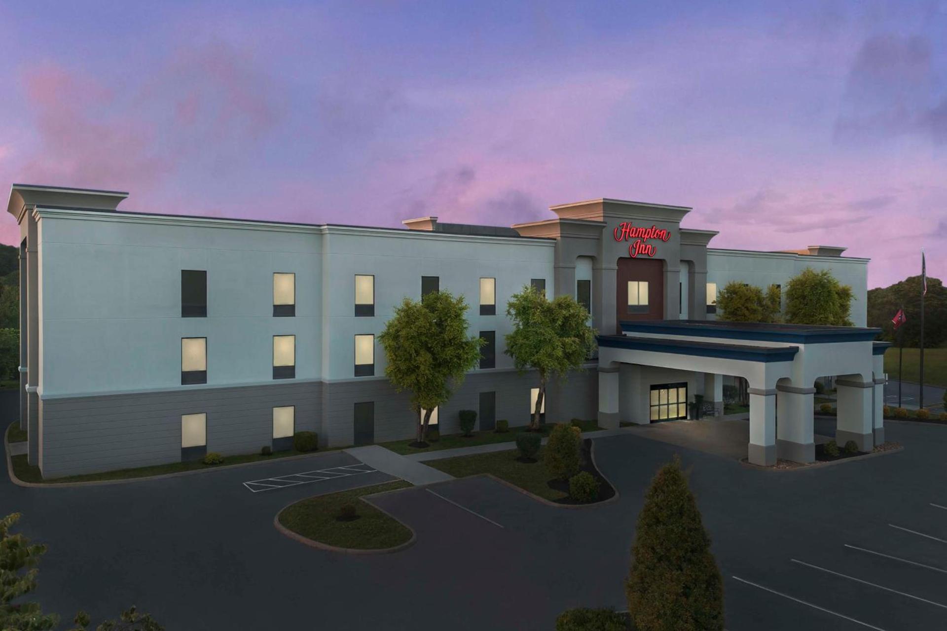 Hampton Inn Dandridge photo 2