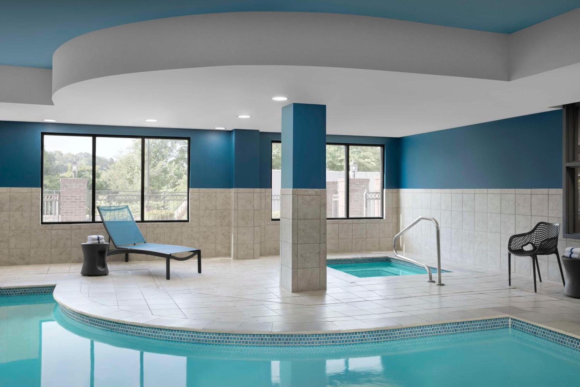 Hampton Inn Dandridge photo 7