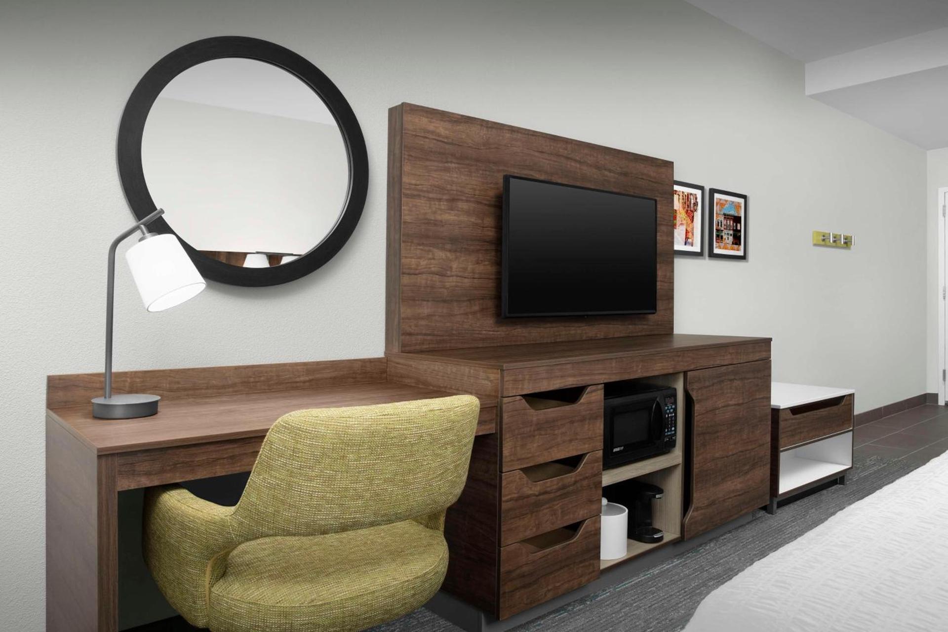 Hampton Inn Dandridge photo 23