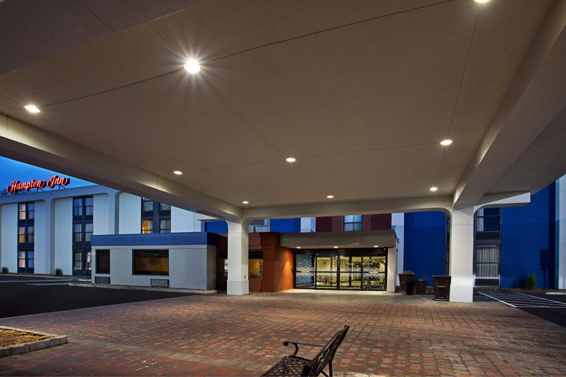 Hampton Inn State College photo 2