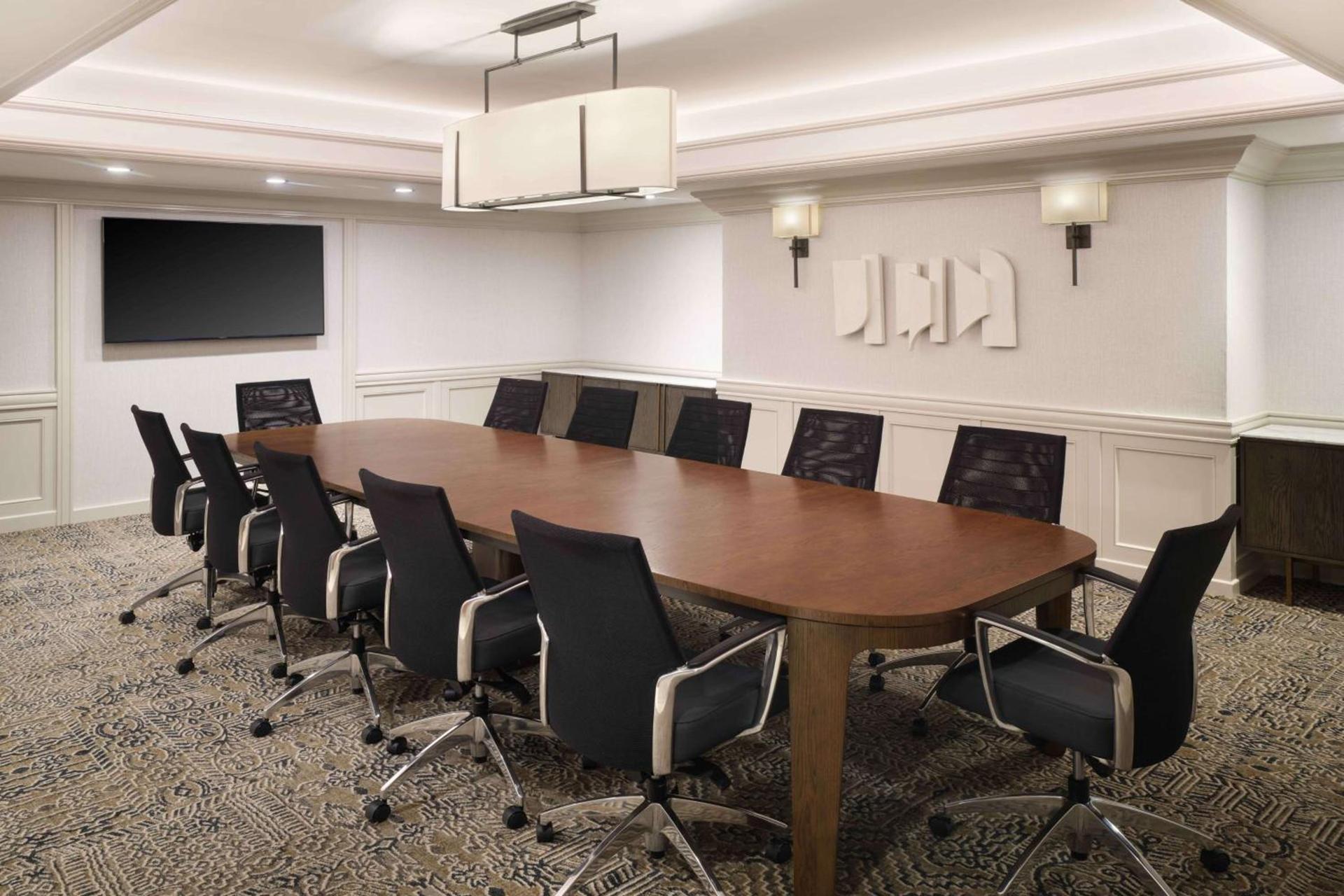 DoubleTree by Hilton Austin photo 38