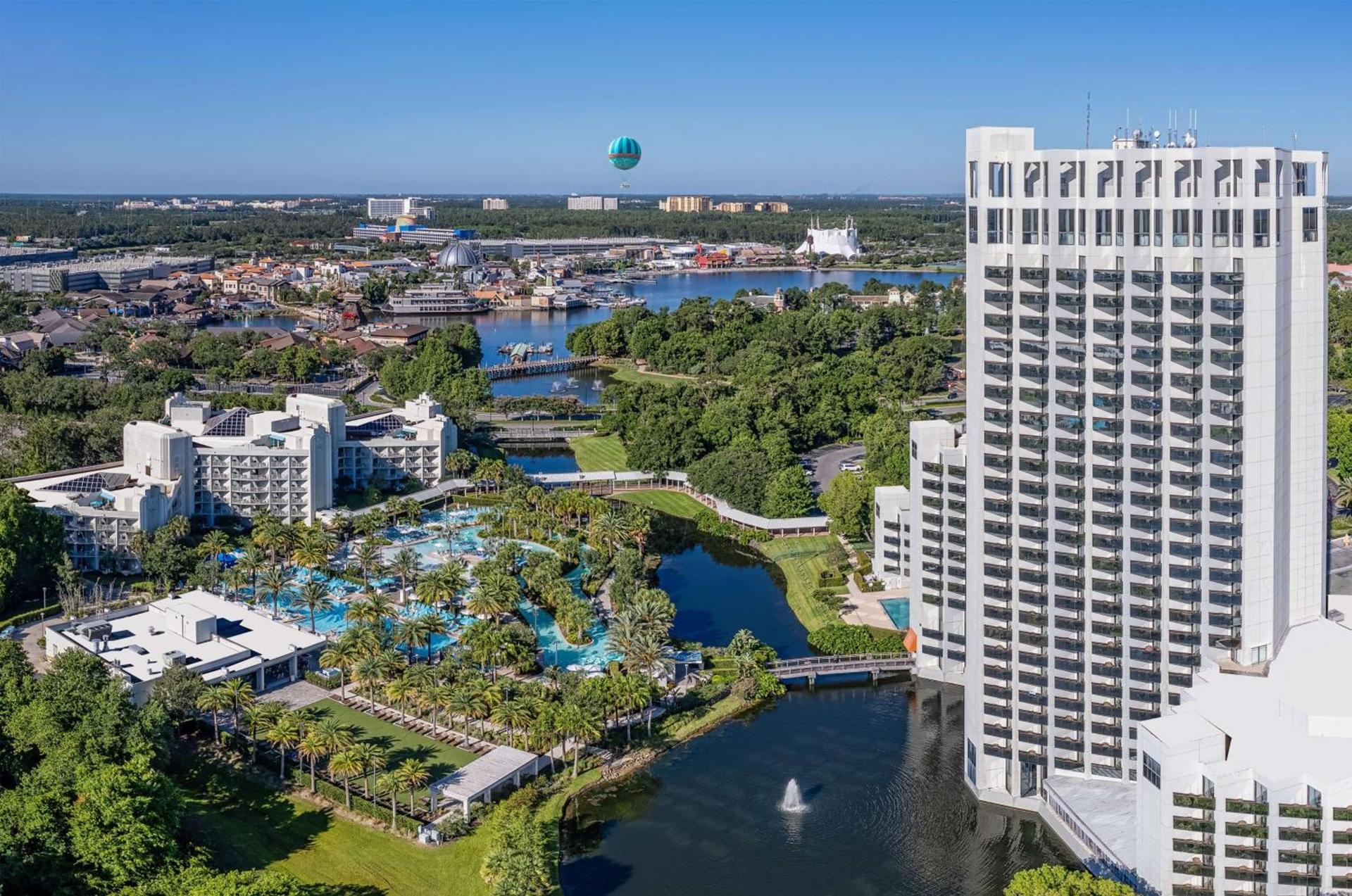 Hilton Orlando Lake Buena Vista - Disney Springs™ Area photo 2