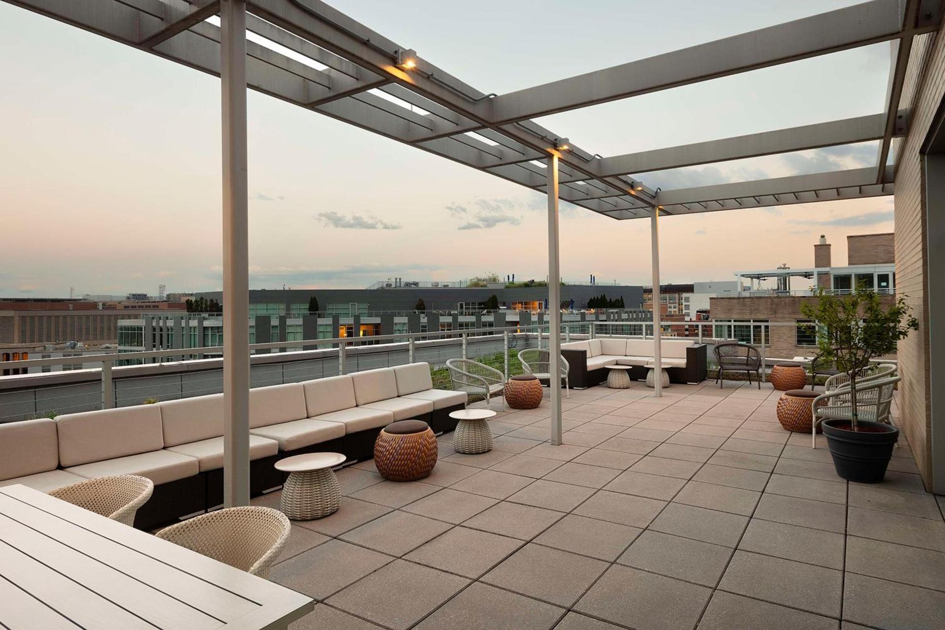Hilton Garden Inn Washington DC/Georgetown Area photo 4