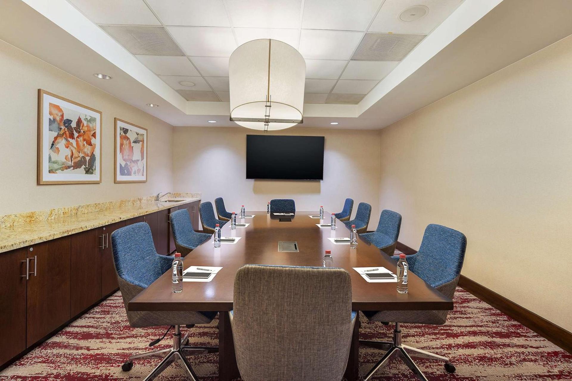 Hilton Garden Inn Washington DC/Georgetown Area photo 39