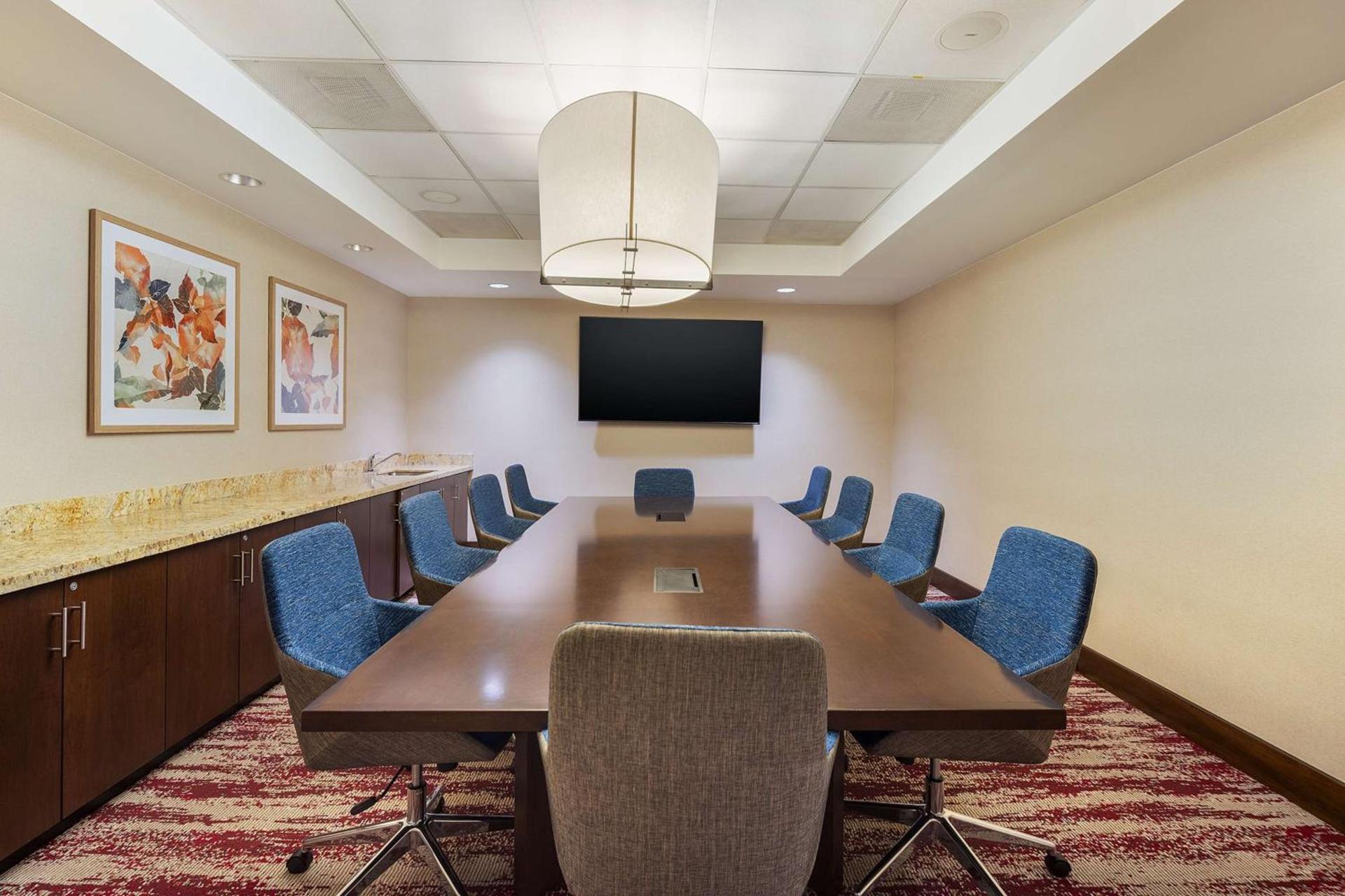 Hilton Garden Inn Washington DC/Georgetown Area photo 41