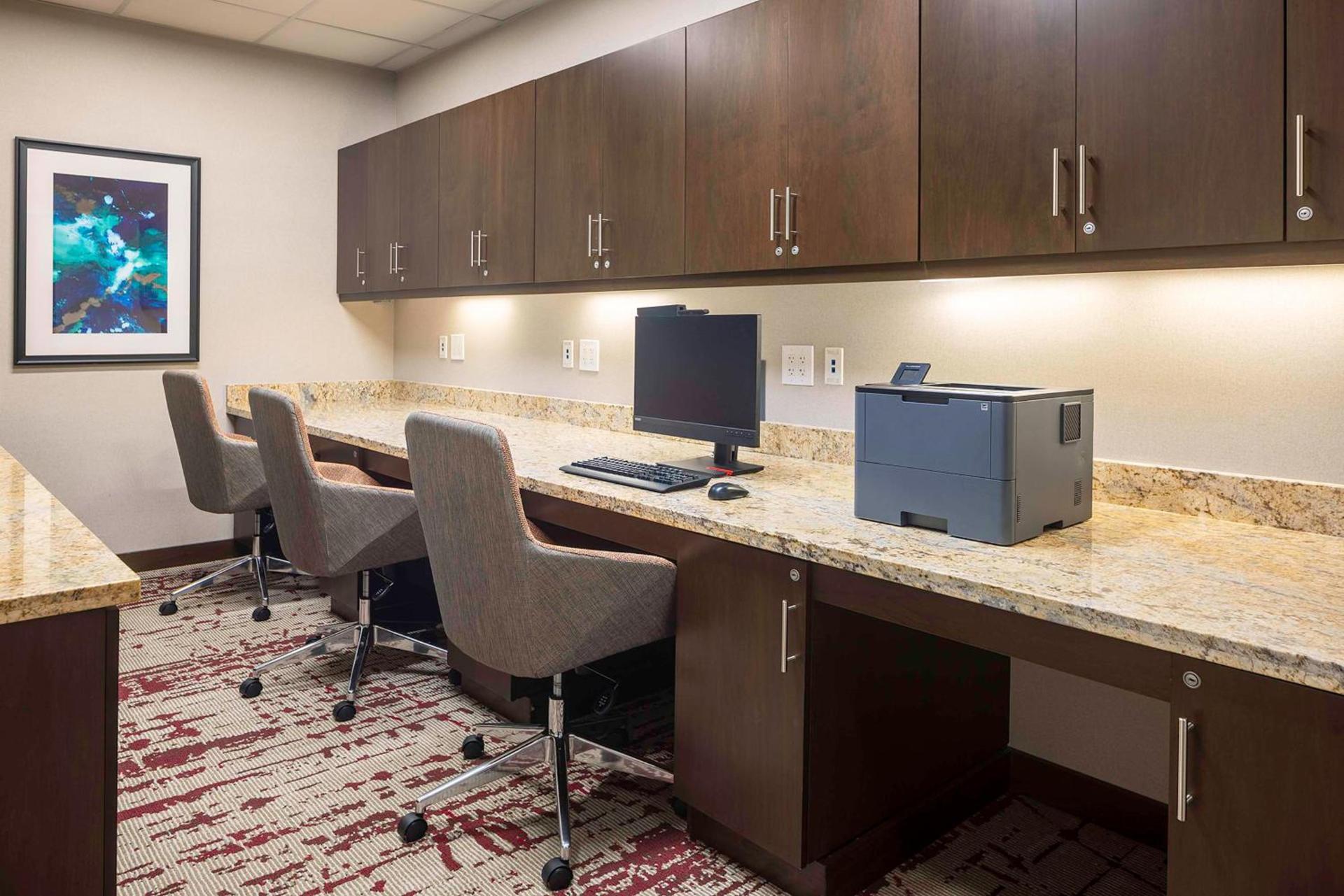 Hilton Garden Inn Washington DC/Georgetown Area photo 47