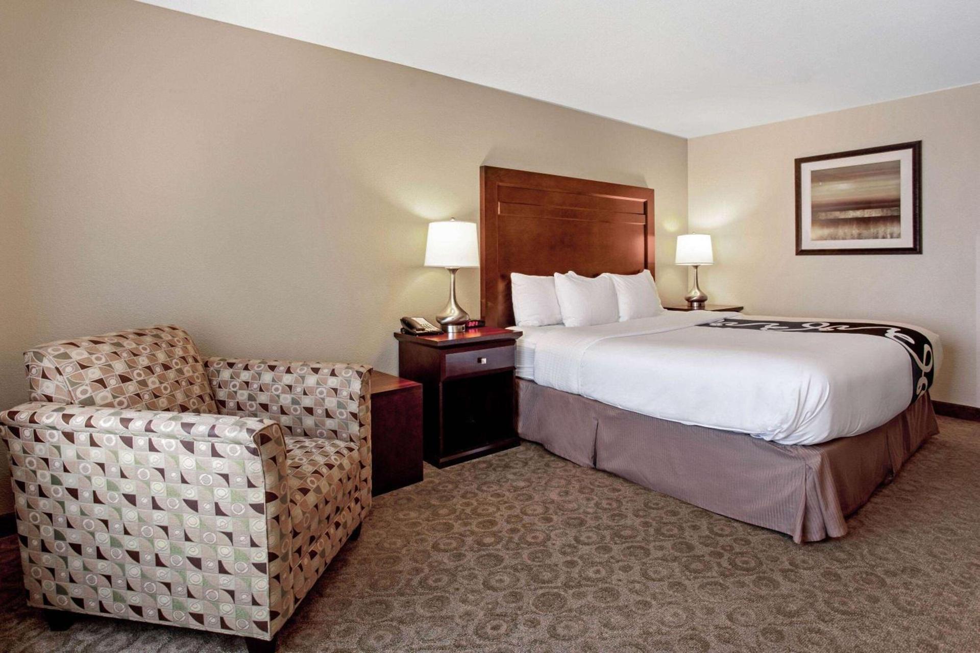 La Quinta by Wyndham Bismarck photo 19