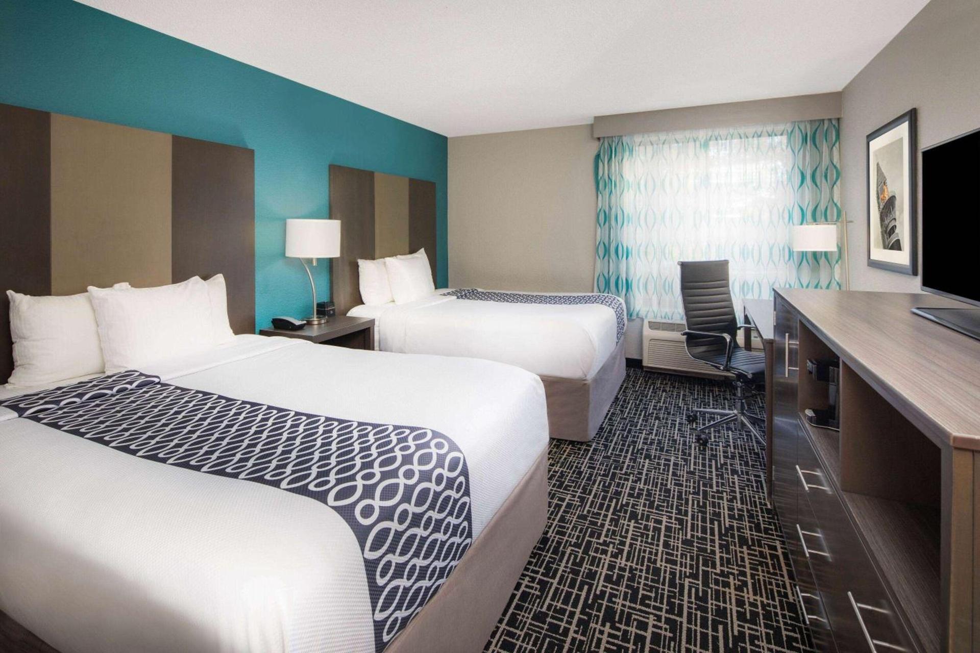 La Quinta by Wyndham Atlanta Airport North photo 38