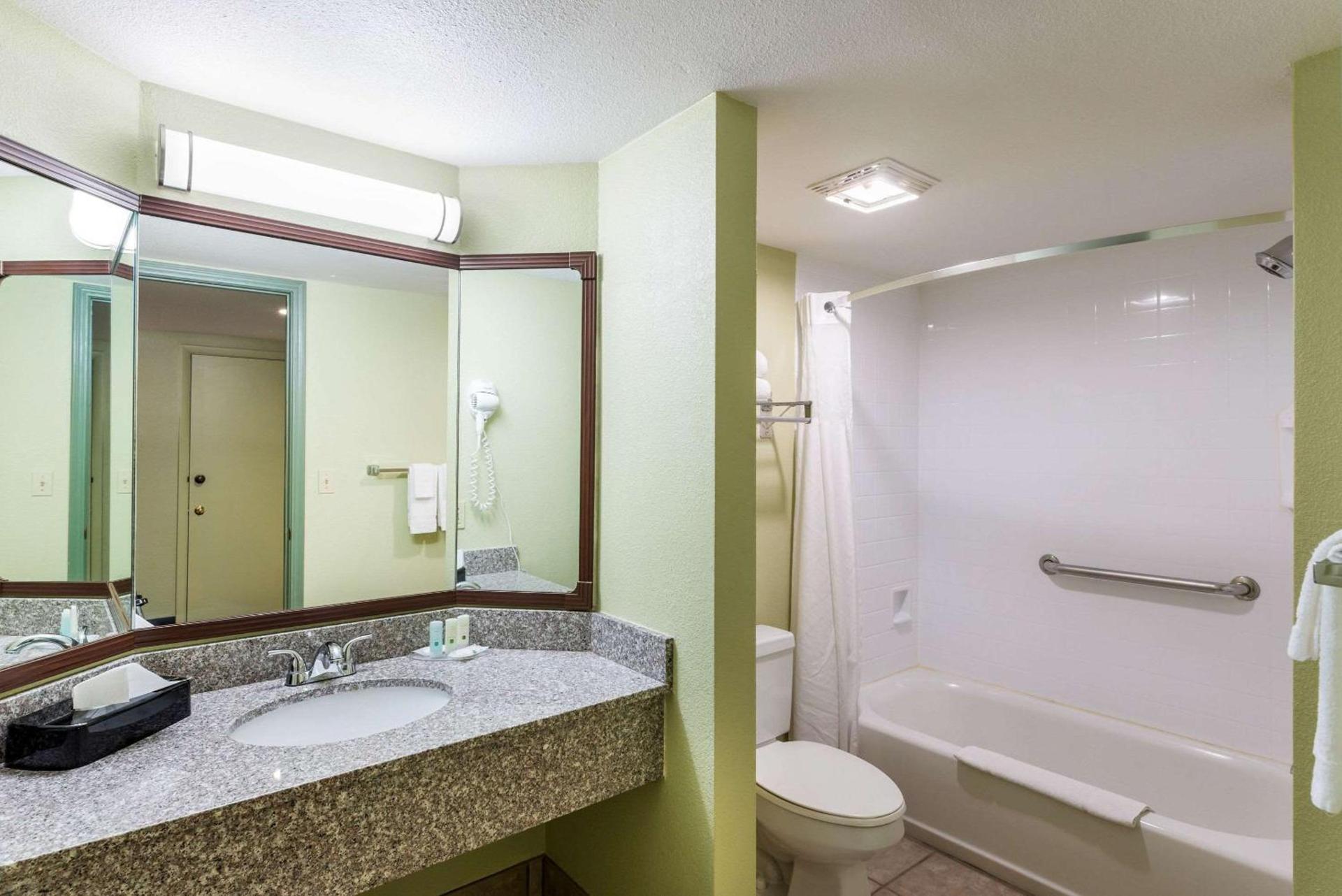 Quality Inn Payson photo 32