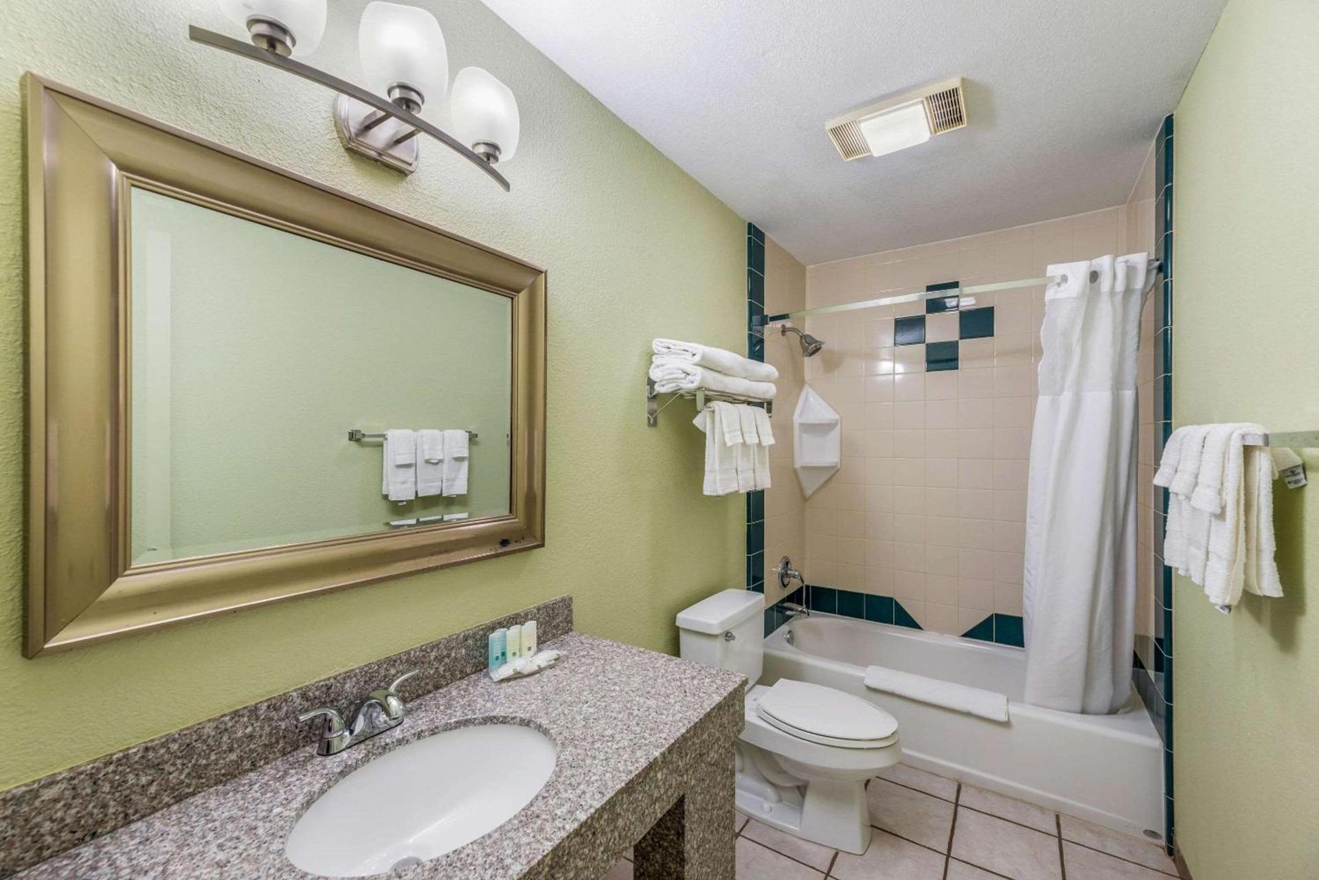 Quality Inn Payson photo 40