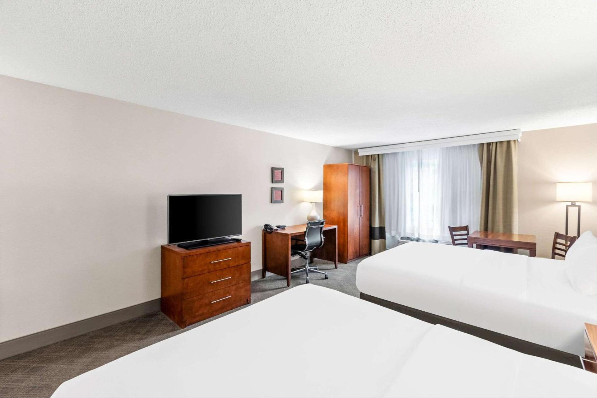 Comfort Inn Duluth West photo 23
