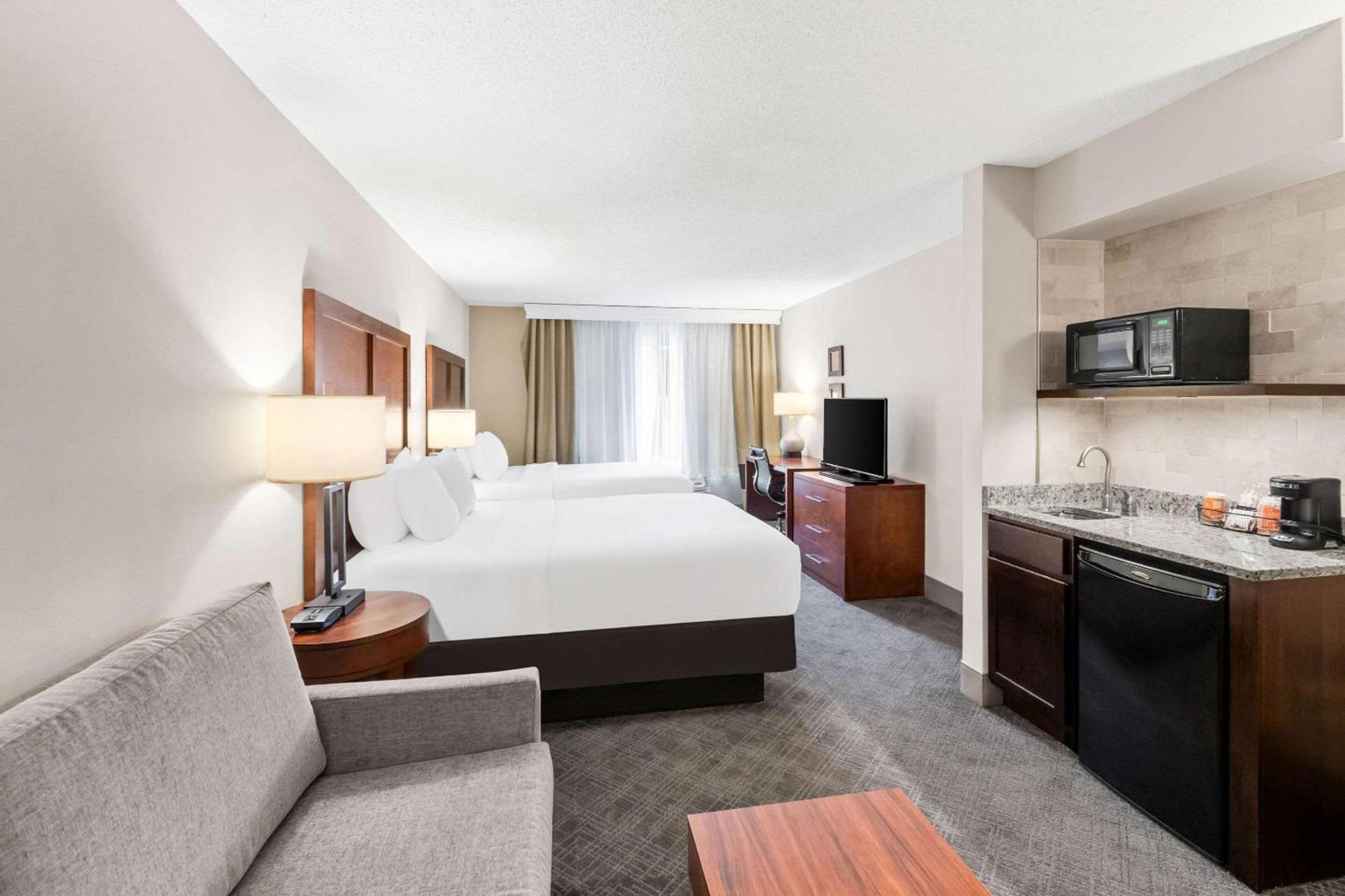 Comfort Inn Duluth West photo 30