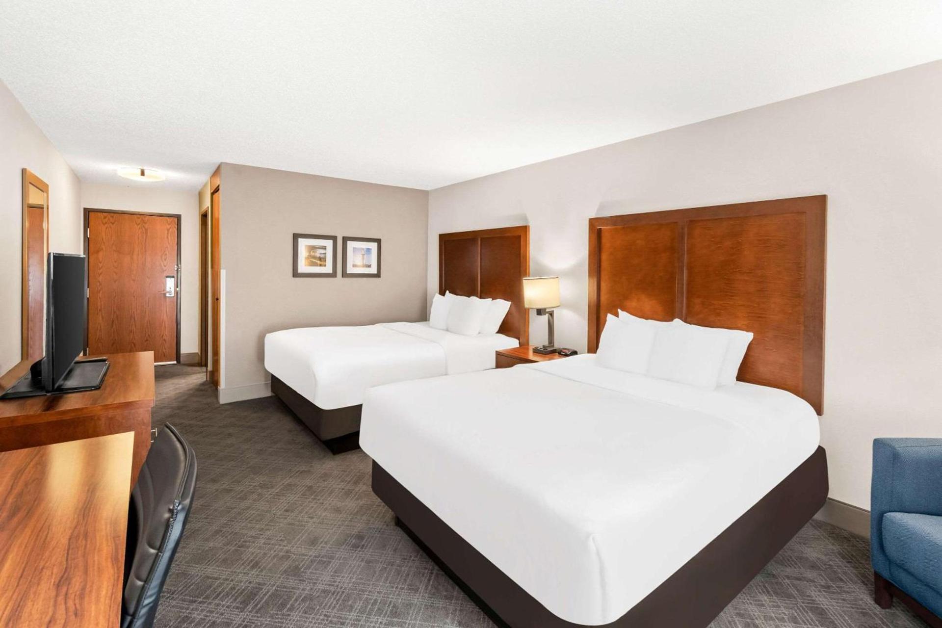 Comfort Inn Duluth West photo 25