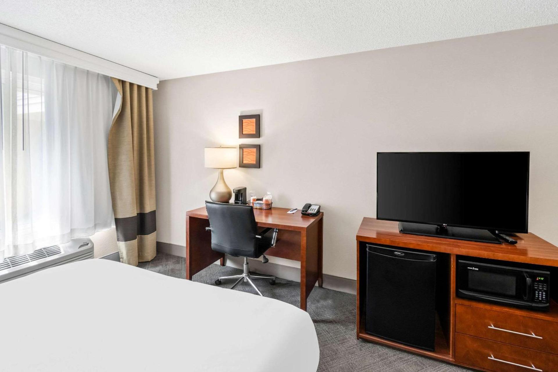 Comfort Inn Duluth West photo 27