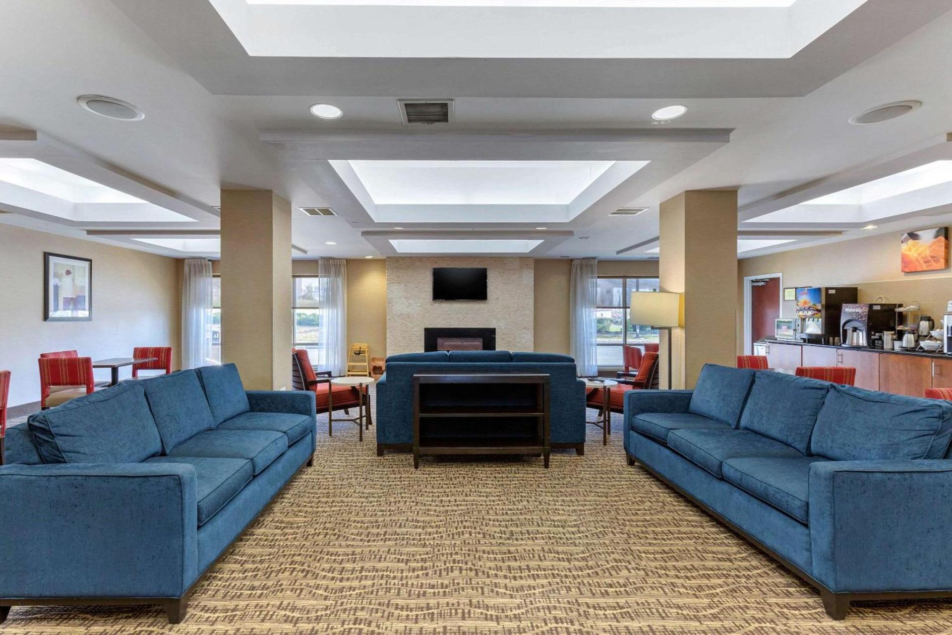 Comfort Suites Elkridge Columbia Gateway photo 4